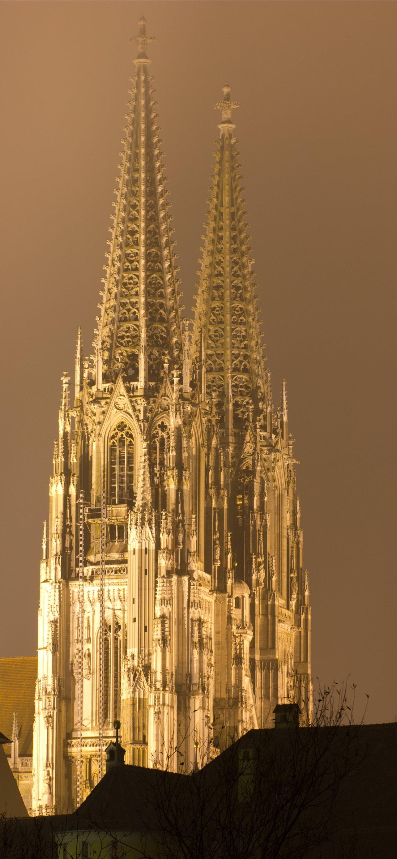 1284x2778 regensburg iPhone Wallpaper Free Download