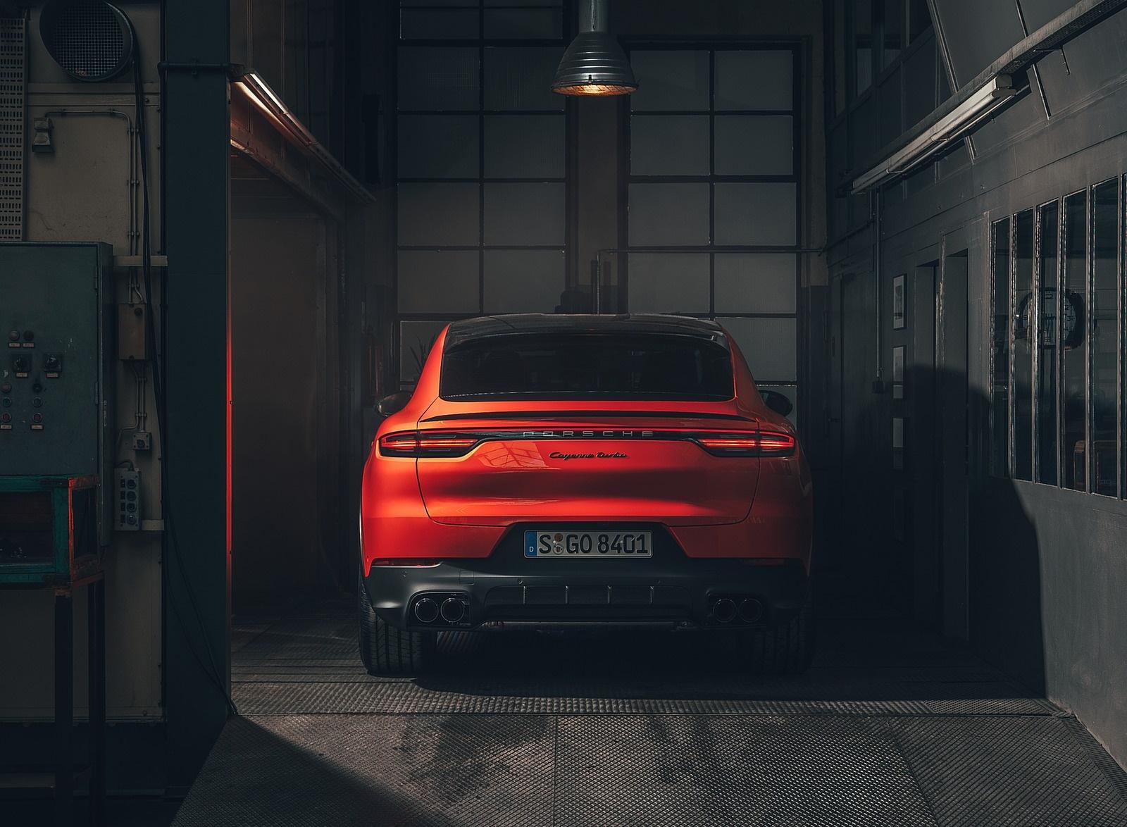1600x1174 Porsche Cayenne Coupe Rear Wallpaper (196)