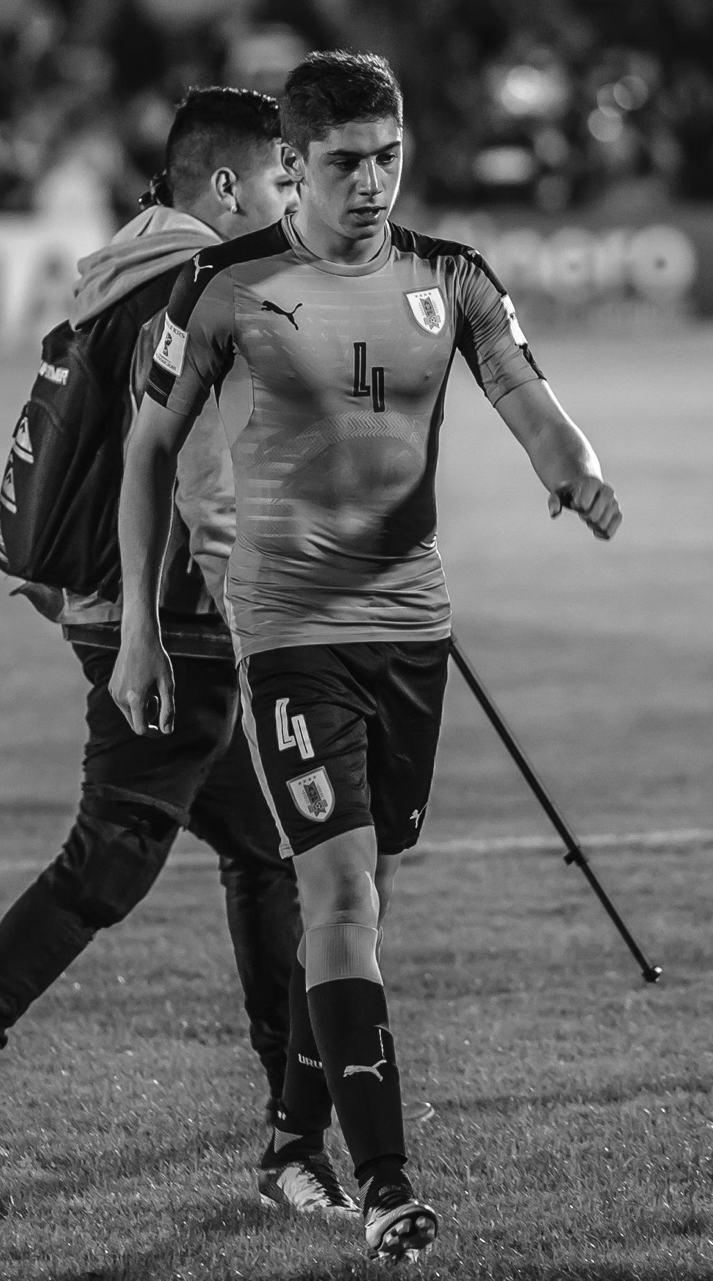 1030x1850 Federico Valverde