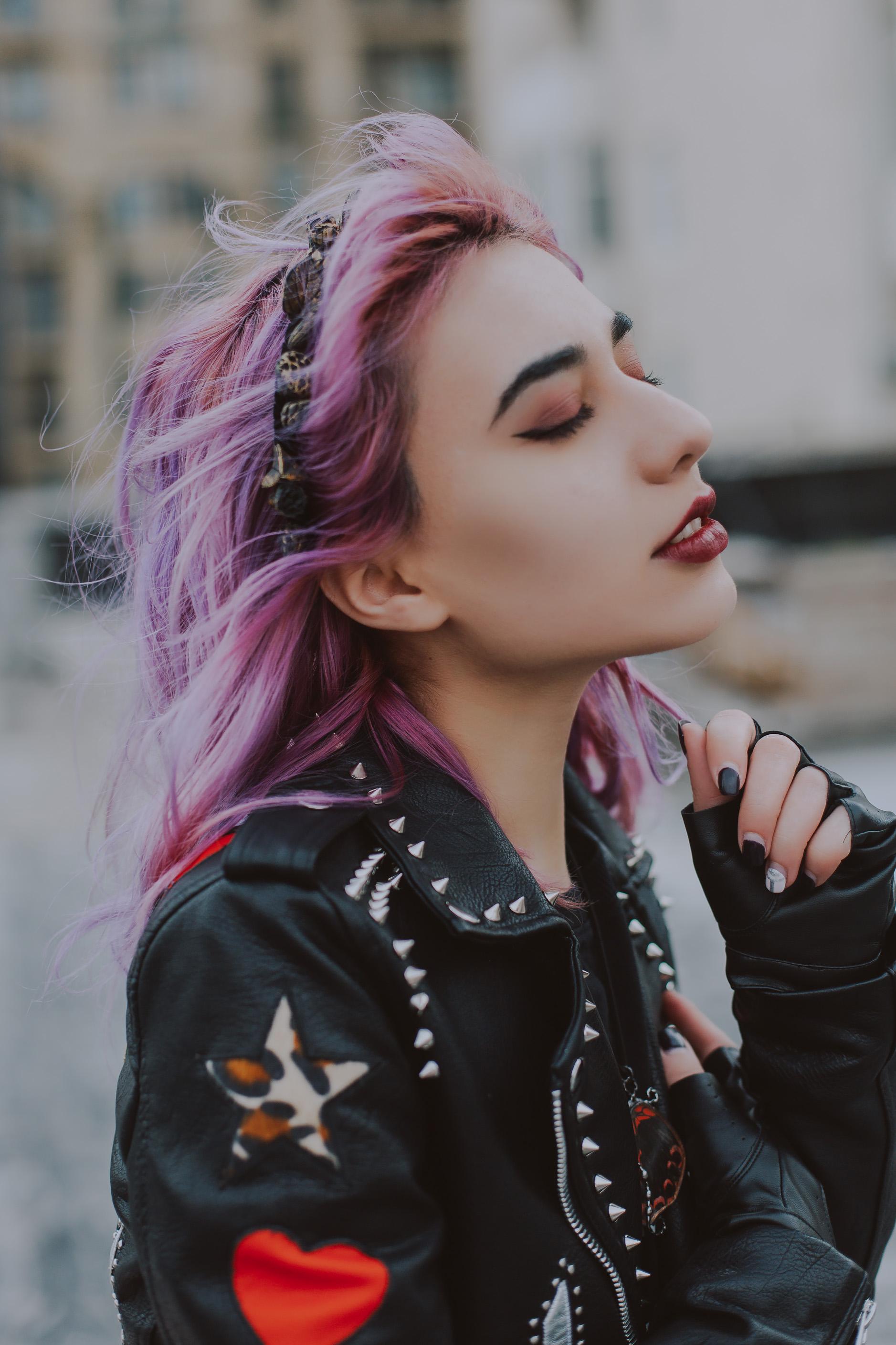 1877x2815 Woman Wearing Black Leather Zip Up Jacket · Free