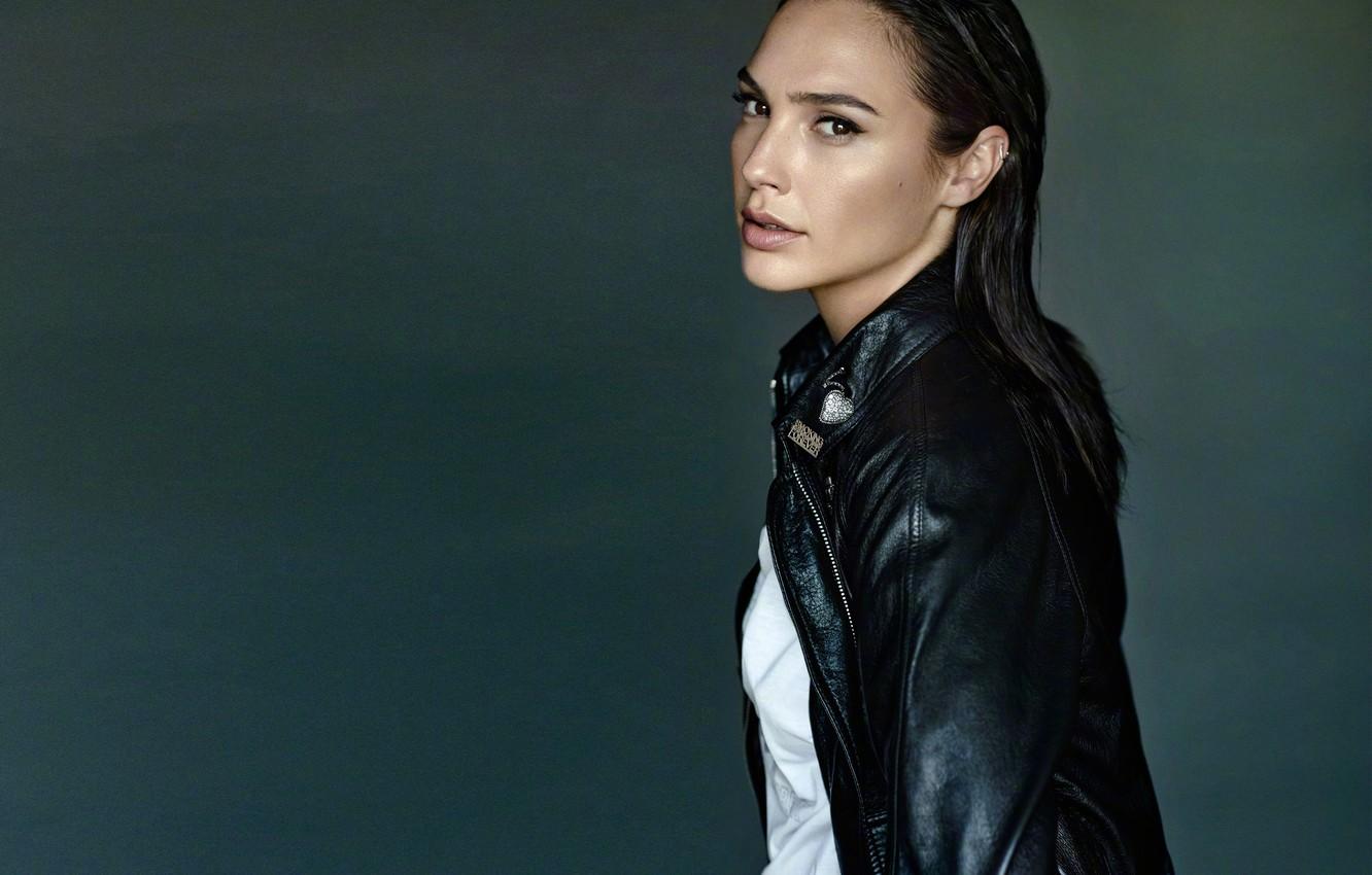 1332x850 Wallpaper girl, model, look, actress, Gal Gadot, leather jacket image for desktop, section девушки