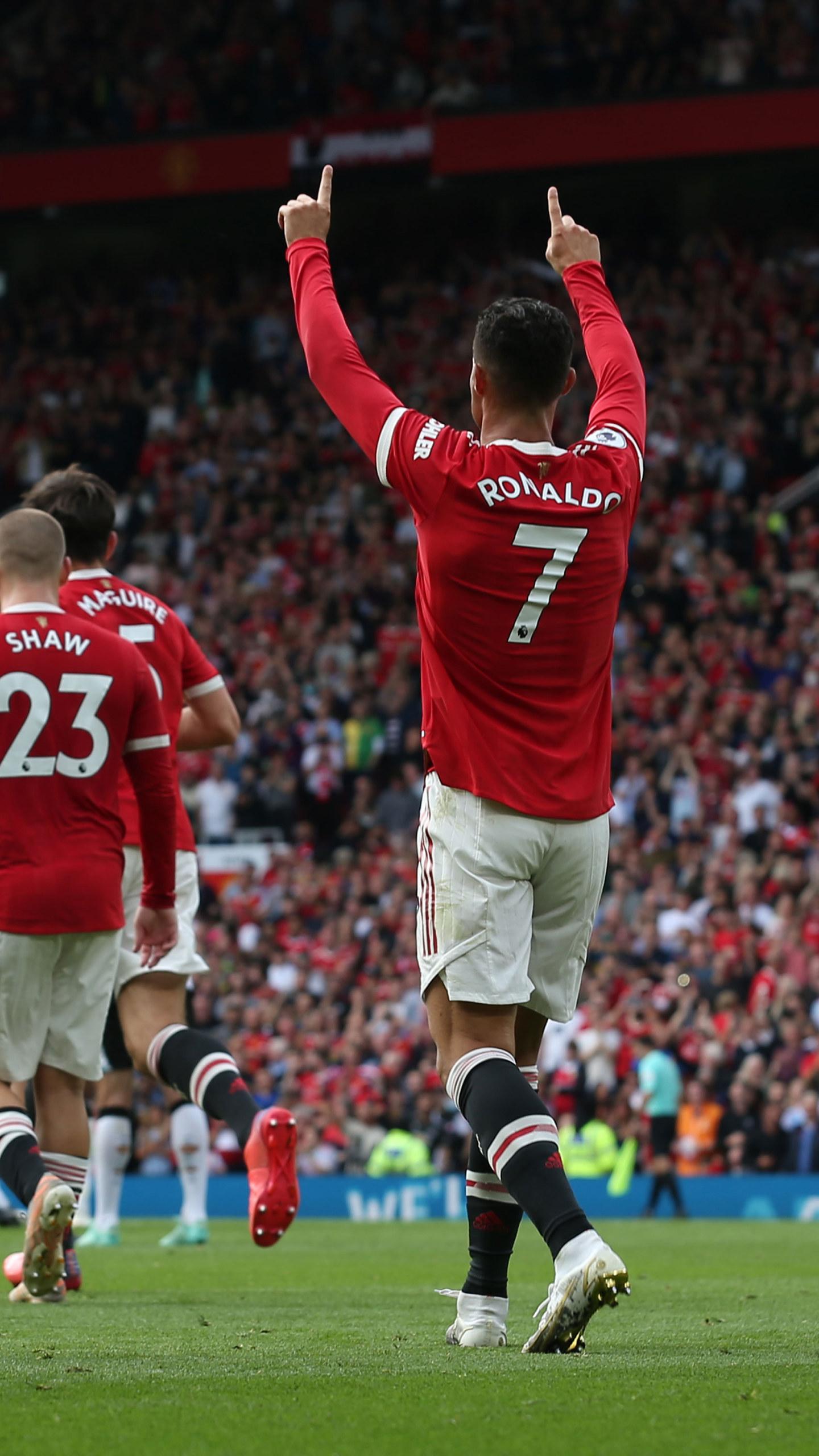 1440x2560 Ronaldo manchester united 2021 • Wallpaper For You HD Wallpaper For Desktop & Mobile
