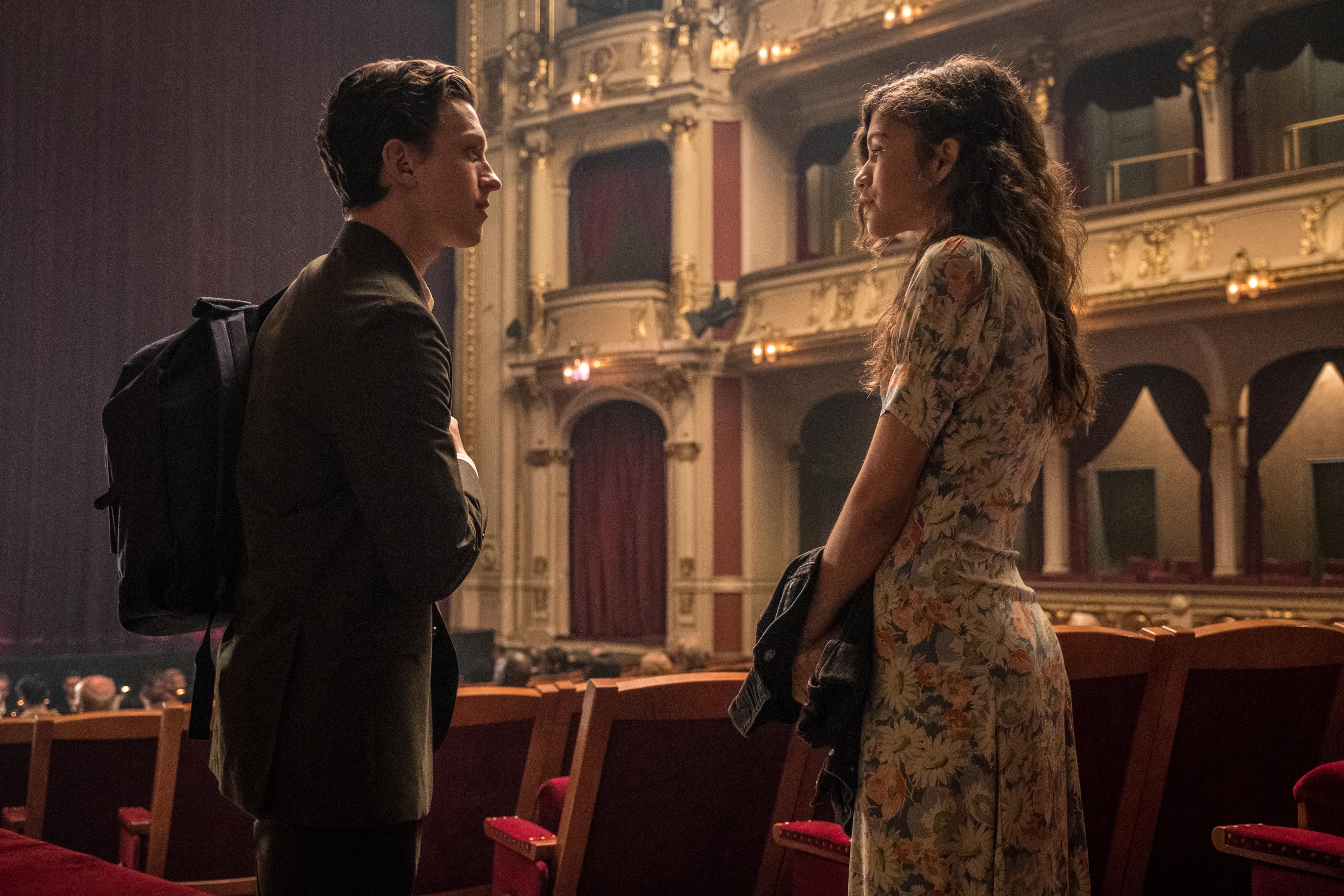 4000x2667 Tom Holland Zendaya and Michelle 'MJ' Jones 4k Ultra HD Wallpaper