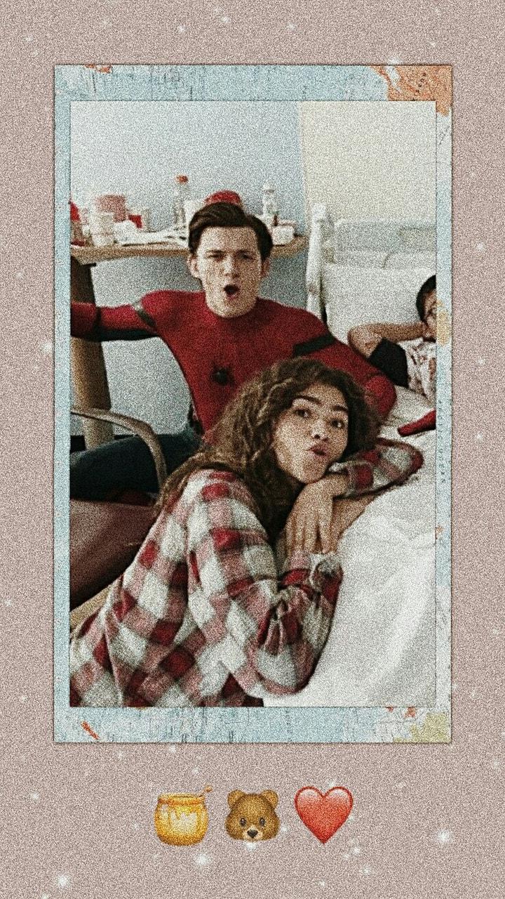 720x1280 image about Tom and Zendaya. See more about zendaya, tom holland and spiderman