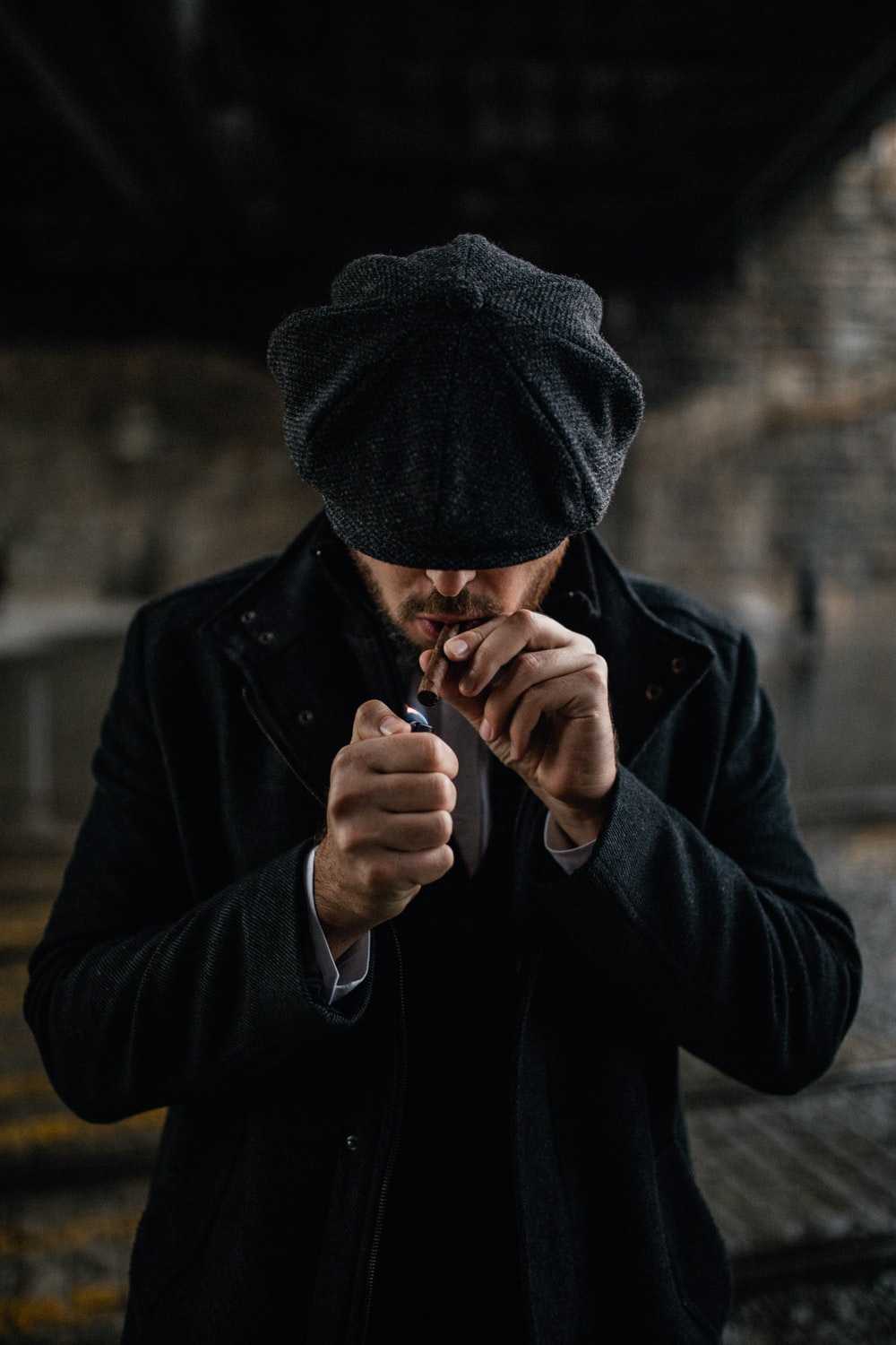 1000x1500 4K Gangster Wallpaper