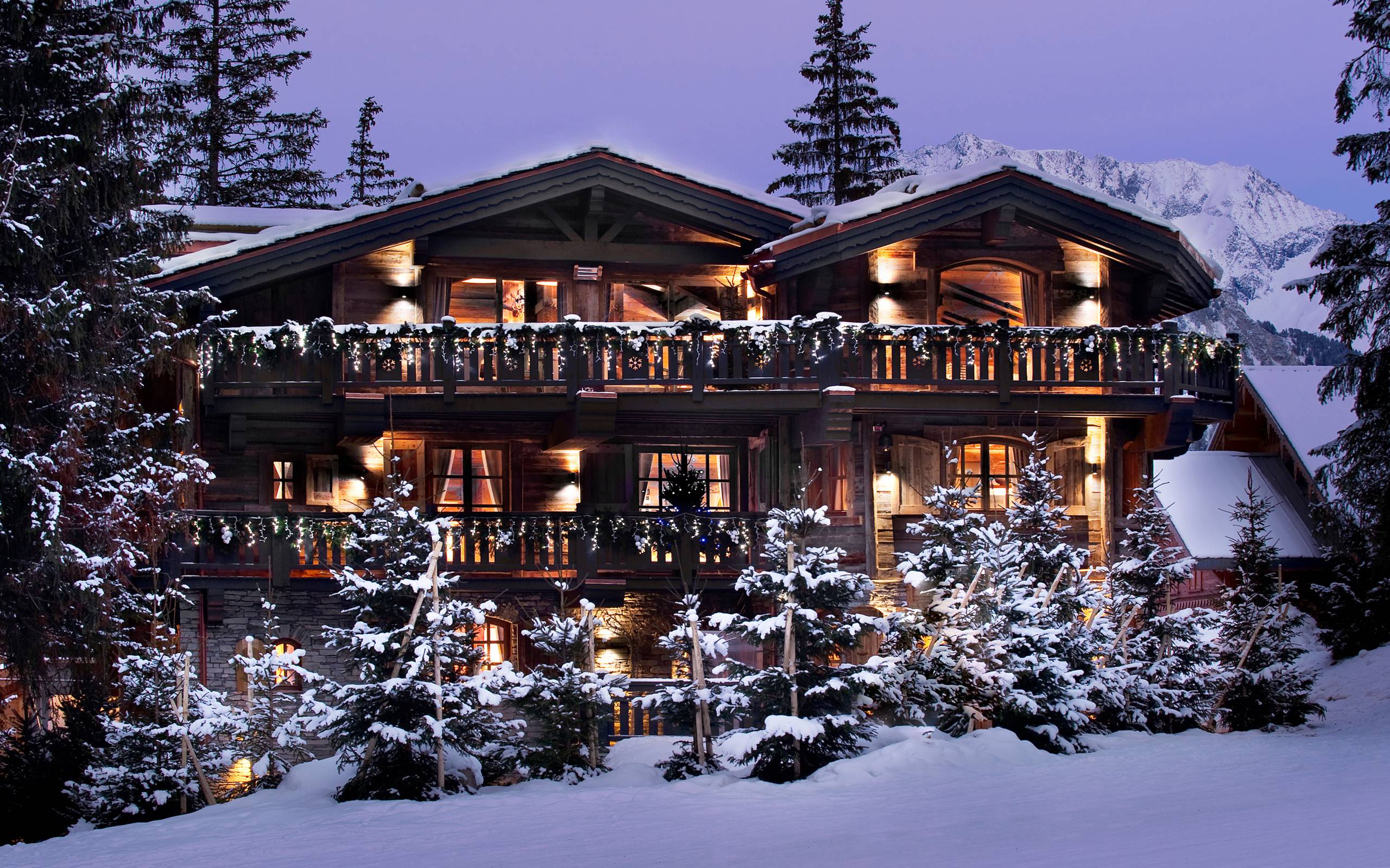 2560x1600 Cozy house in the ski resort of Courchevel, France Desktop wallpaper 2560x1600