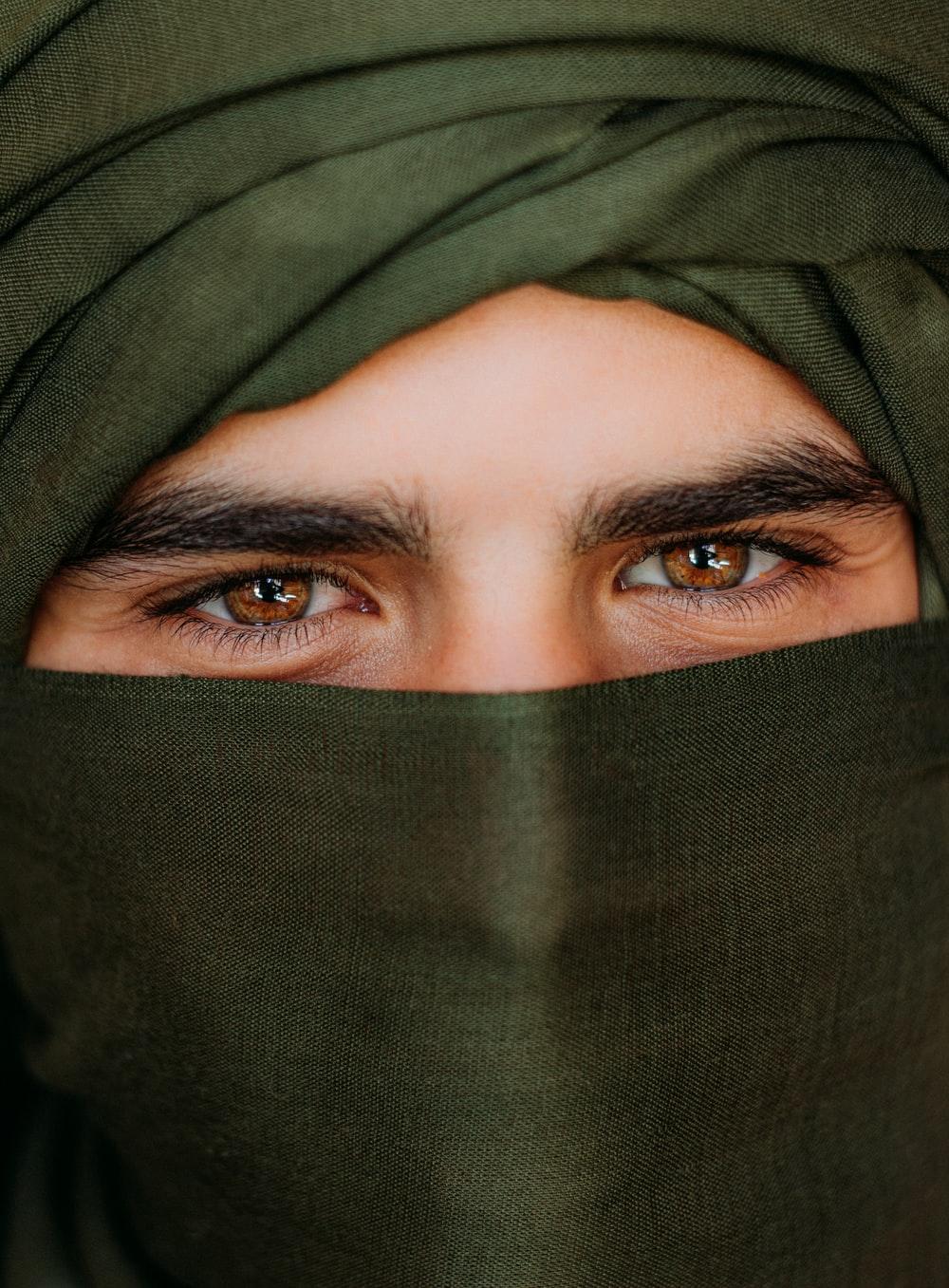1000x1357 Arab Man Picture. Download Free Image