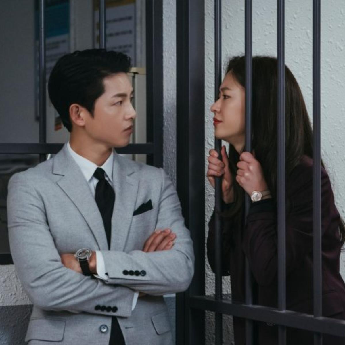 1200x1200 Eps 7 & 8 of Vincenzo preface a budding romance between Song Joong Ki & Jeon Yeo Bin as they grow closer