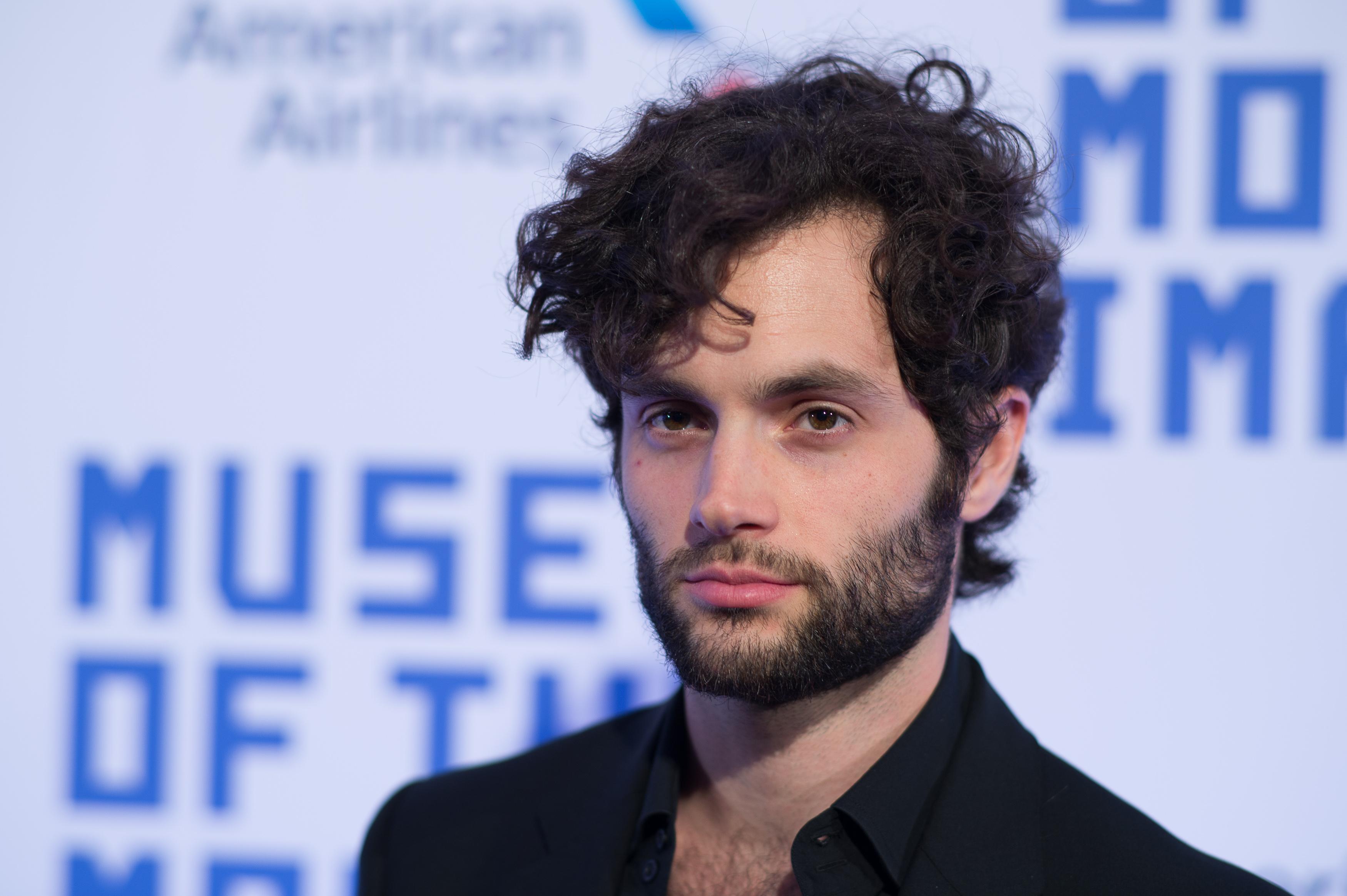 3500x2330 HD Penn Badgley Wallpaper