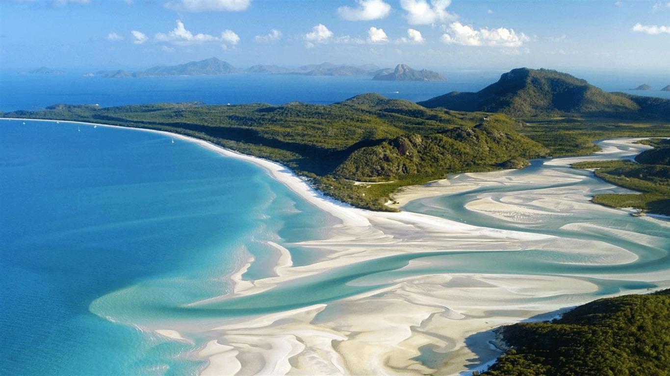 1366x768 Whitsunday Islands Australia HD Desktop Wallpaper