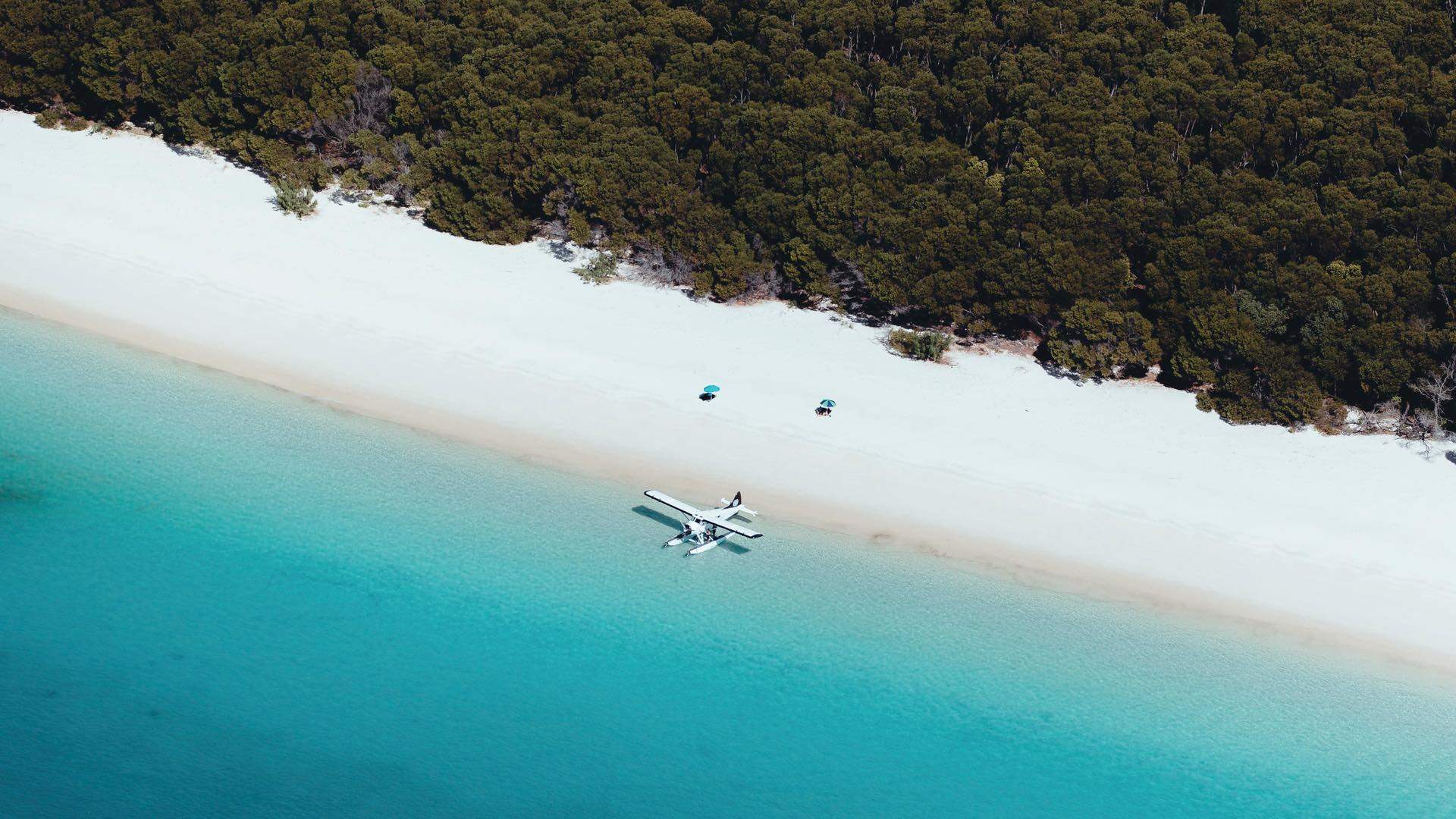 1920x1080 Outside Guide: How to Explore the Whitsundays