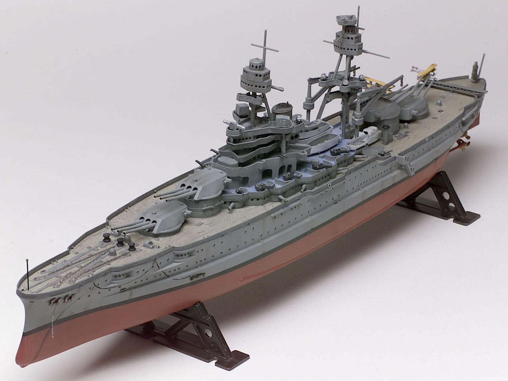 2048x1536 Revell Model Building website of Revell Germany. USS Arizona Battleship