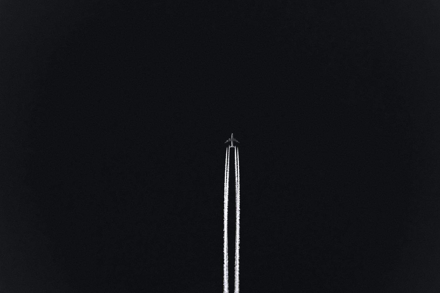 1500x1000 Great Wallpaper for iOS Dark Mode