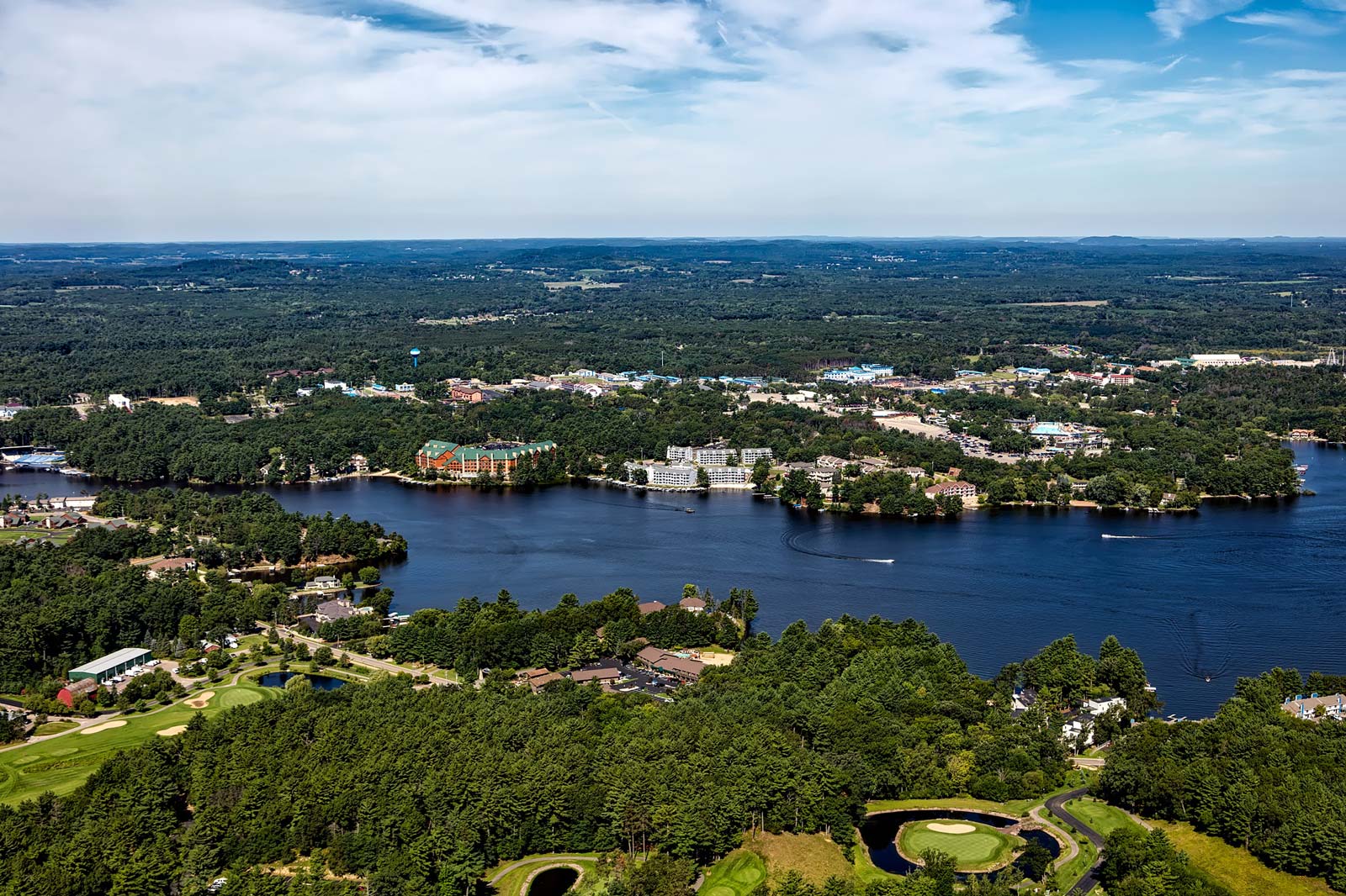 1600x1066 Wisconsin Dells. Attractions, History, Tourism, & Facts