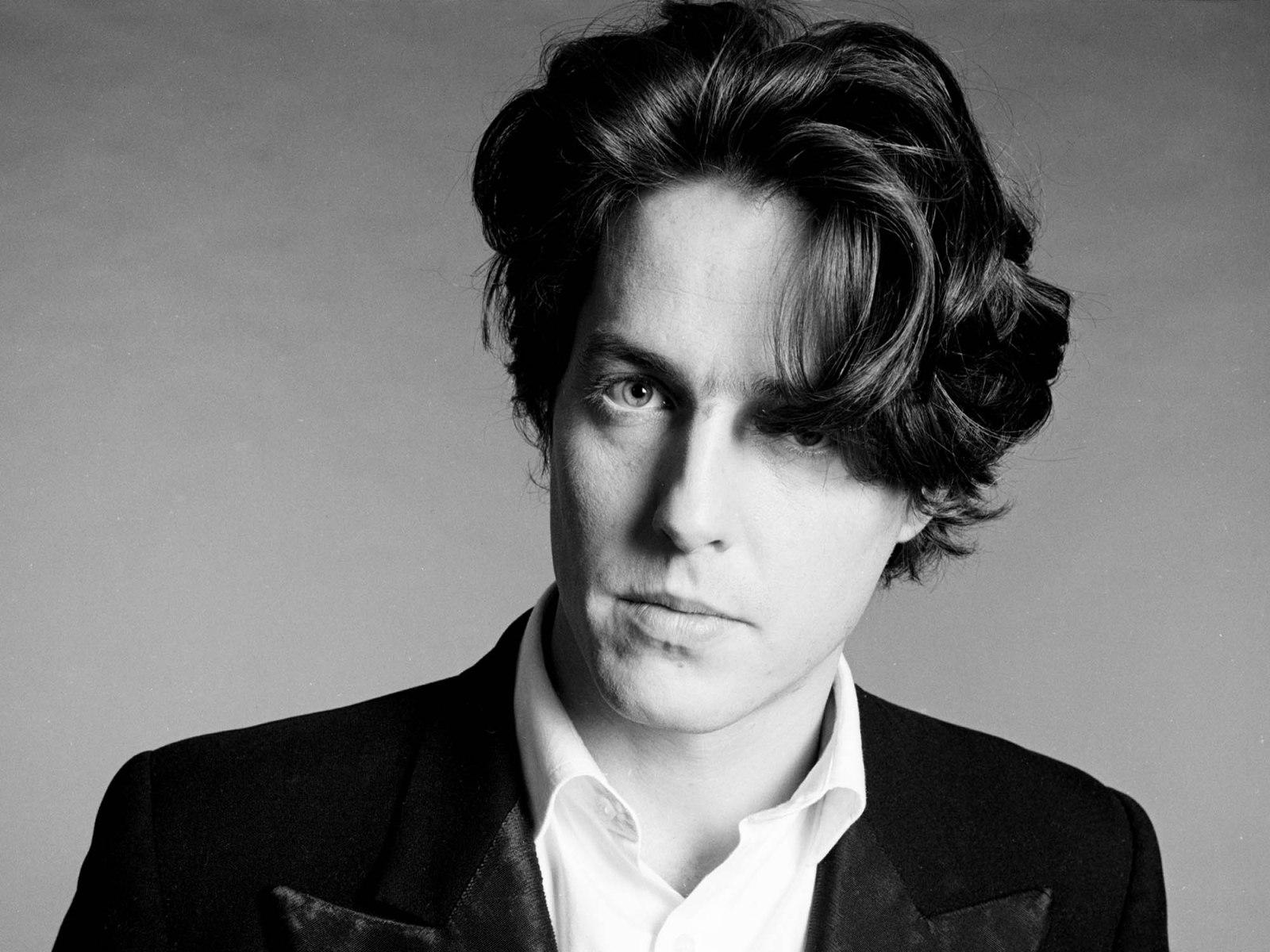 1600x1200 1600x1200 hugh grant desktop wallpaper