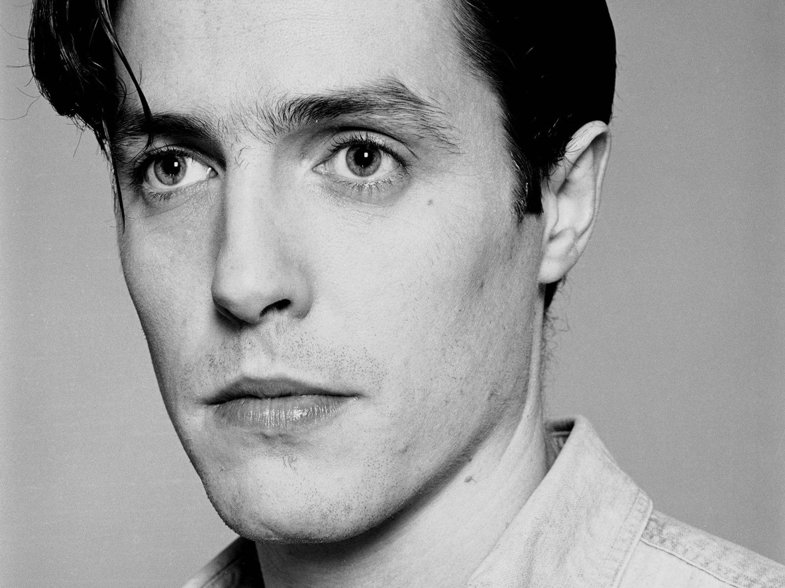 1600x1200 Hugh Grant wallpaper