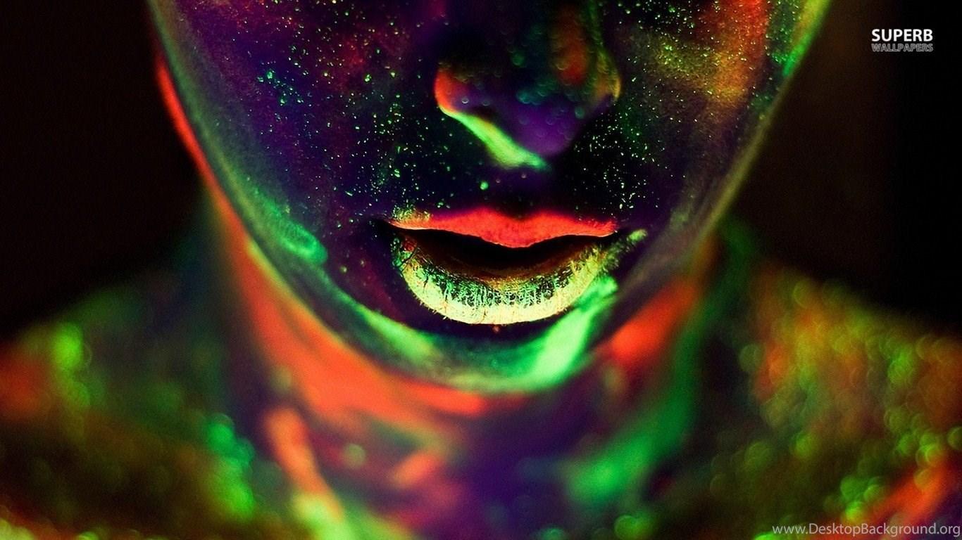 1366x768 Glow In The Dark Wallpaper Desktop Background