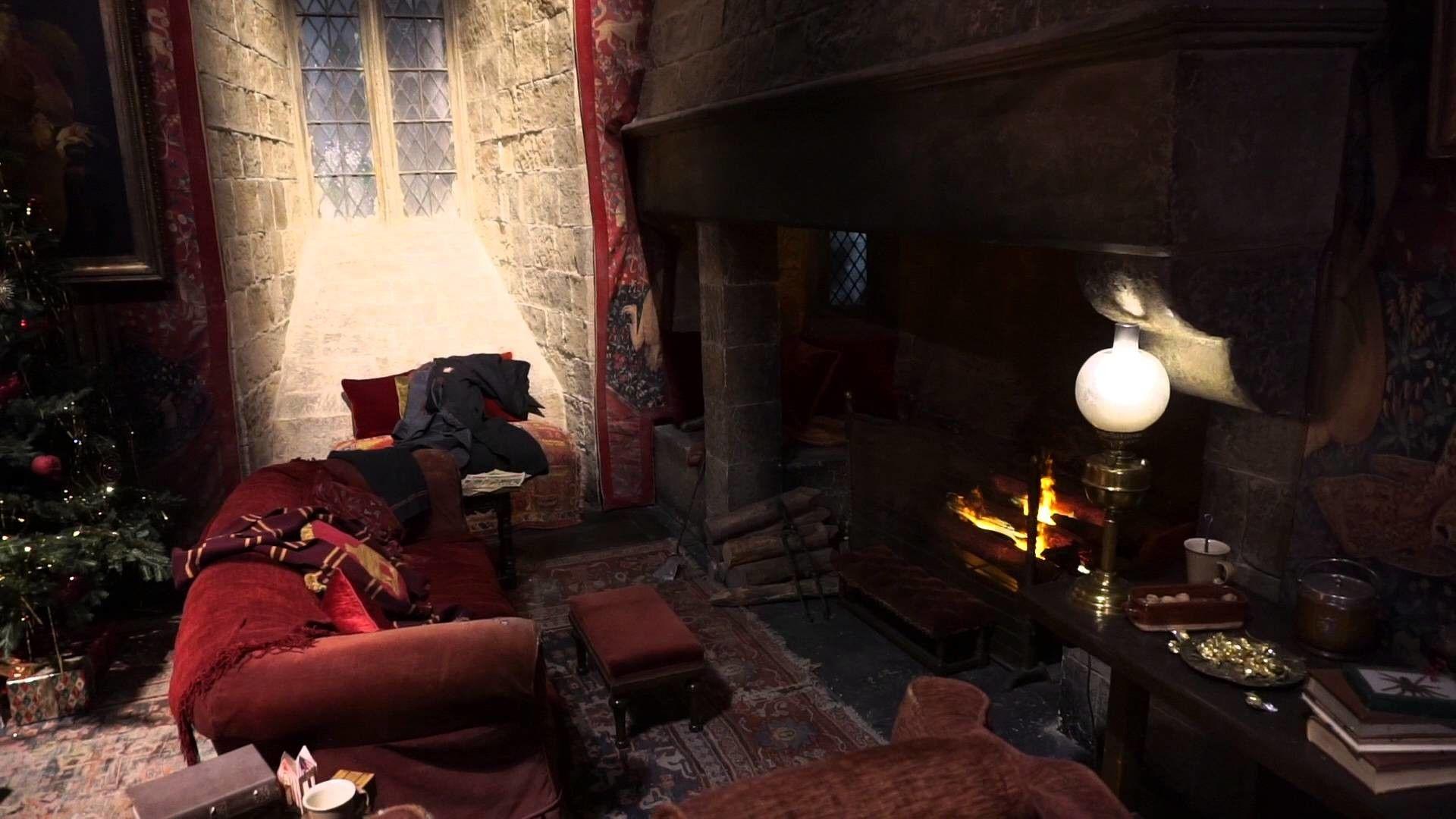 1920x1080 Hogwarts Common Room Computer Wallpaper