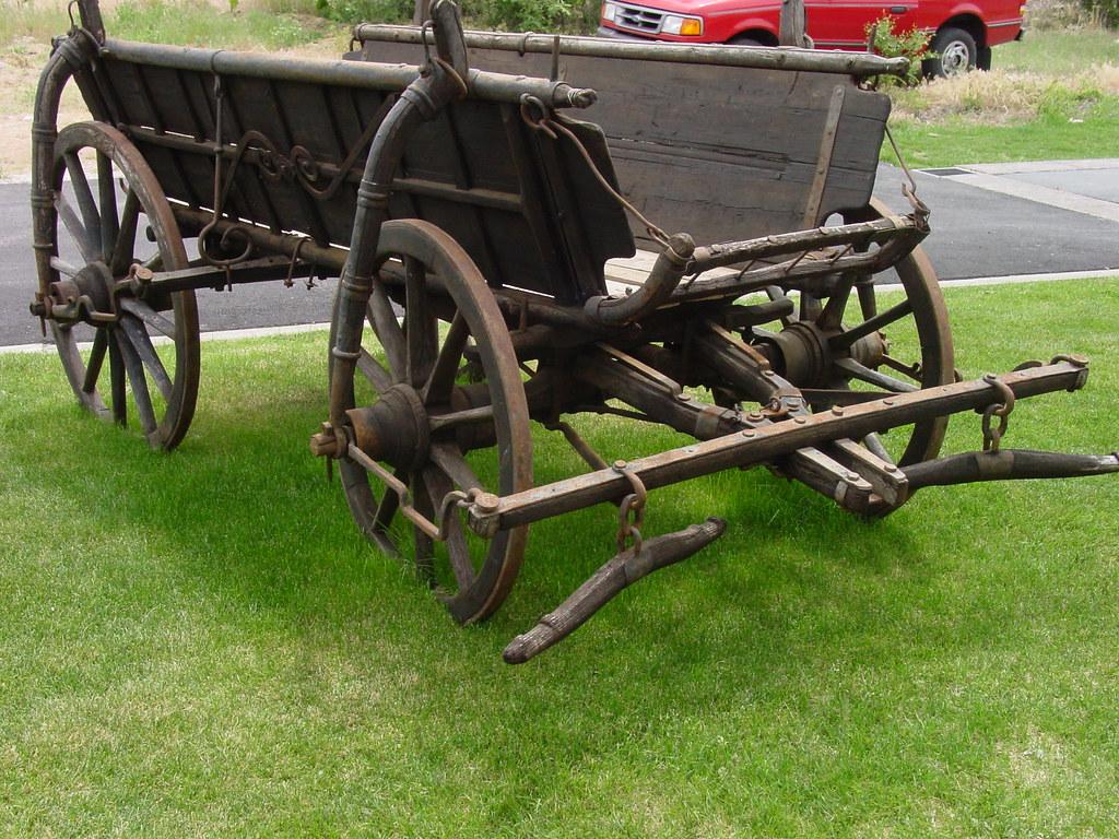 1024x768 Old Wagons