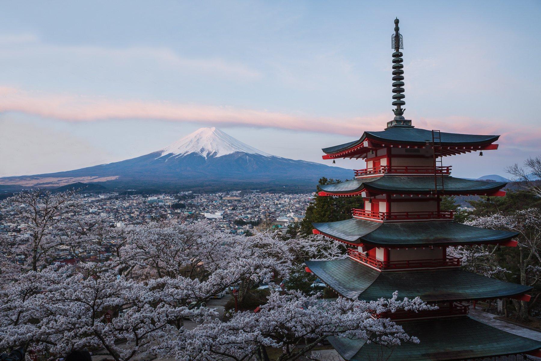 1800x1200 japan, Kyoto, Higashiyama, Fuji, Yasaka, Pagoda Wallpaper HD / Desktop and Mobile Background
