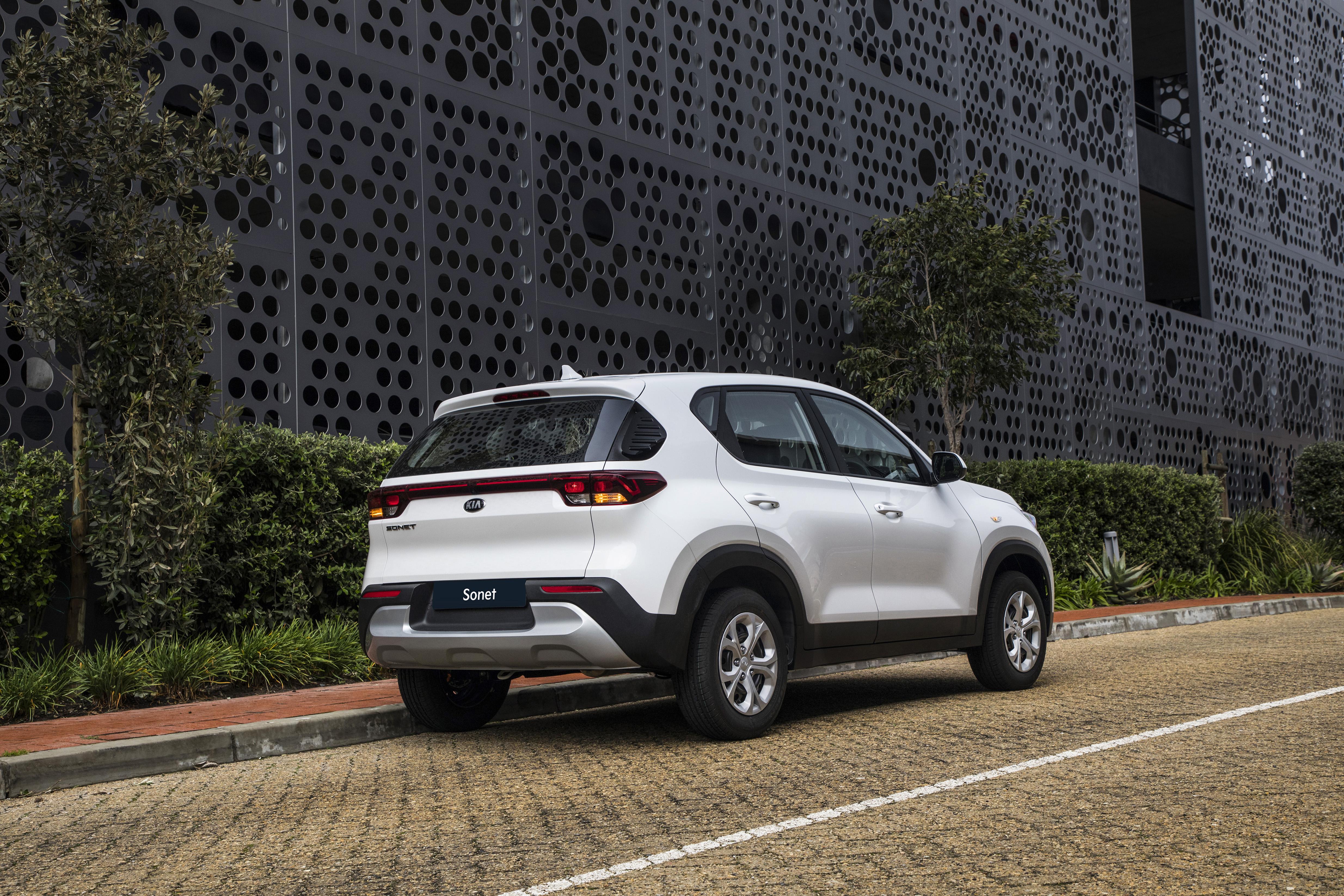 4938x3292 Kia Sonet LX 4k Ultra HD Wallpaper