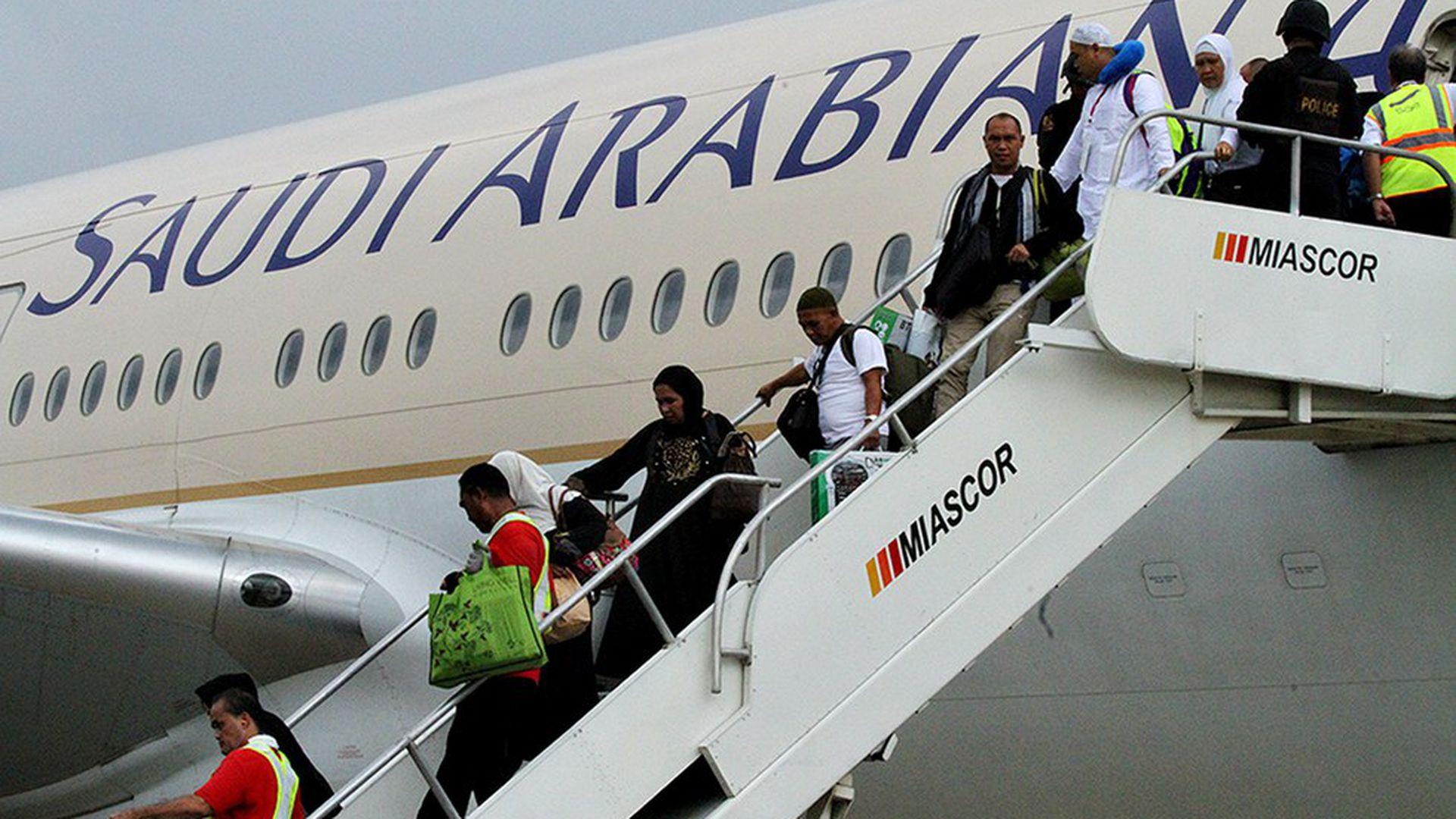 1920x1080 Laptop ban lifted for last airline