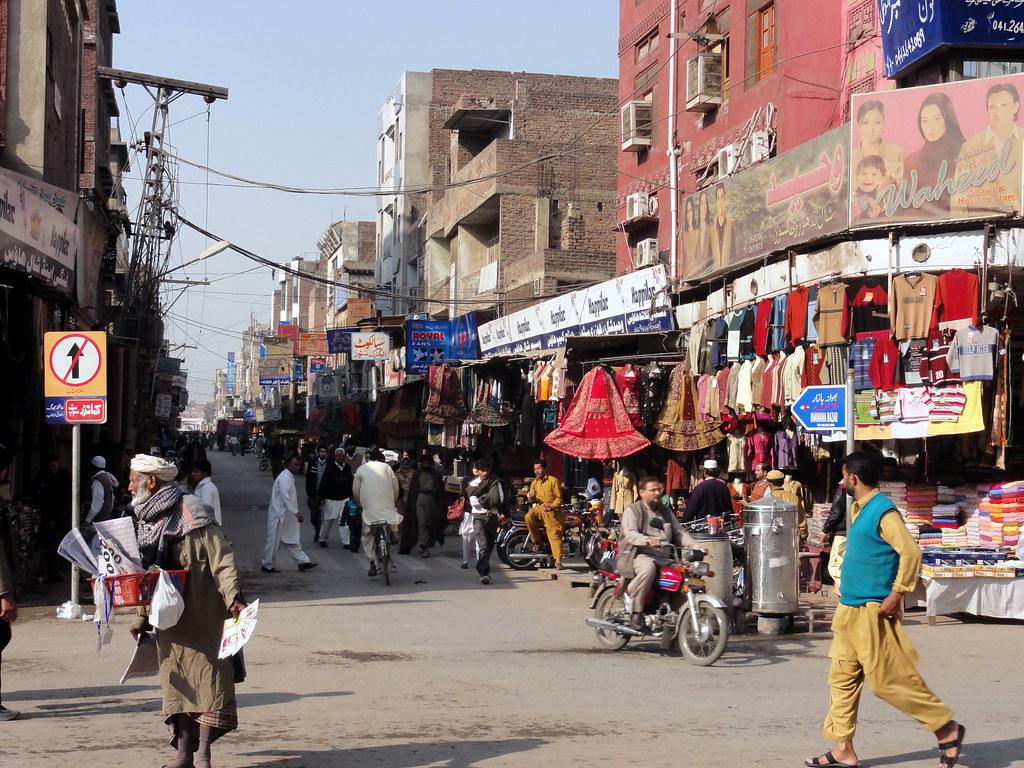 Faisalabad Wallpapers Top Free Faisalabad Backgrounds WallpaperAccess