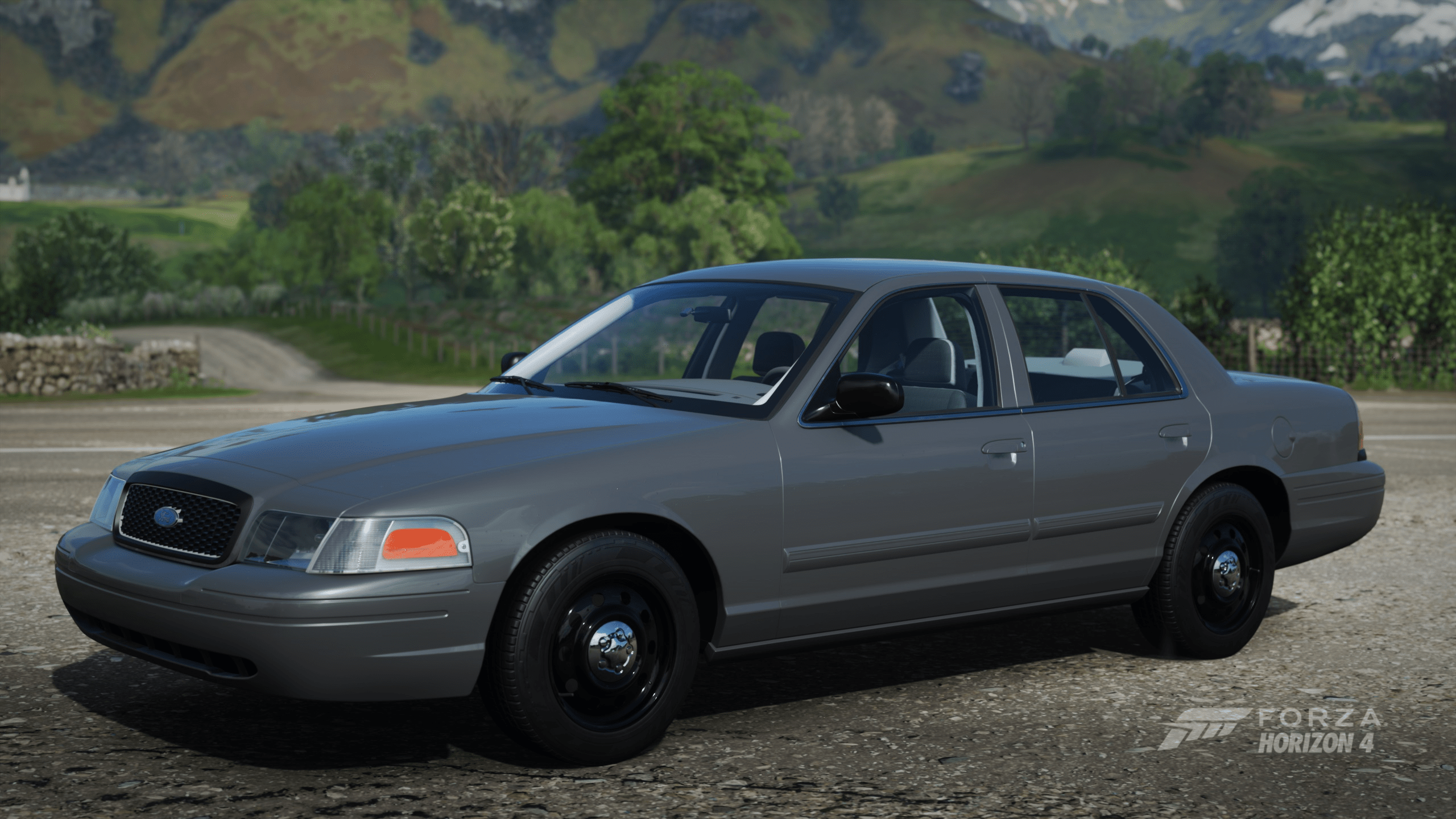 2560x1440 Ford Crown Victoria Police Interceptor Wallpaper [2560x1440]