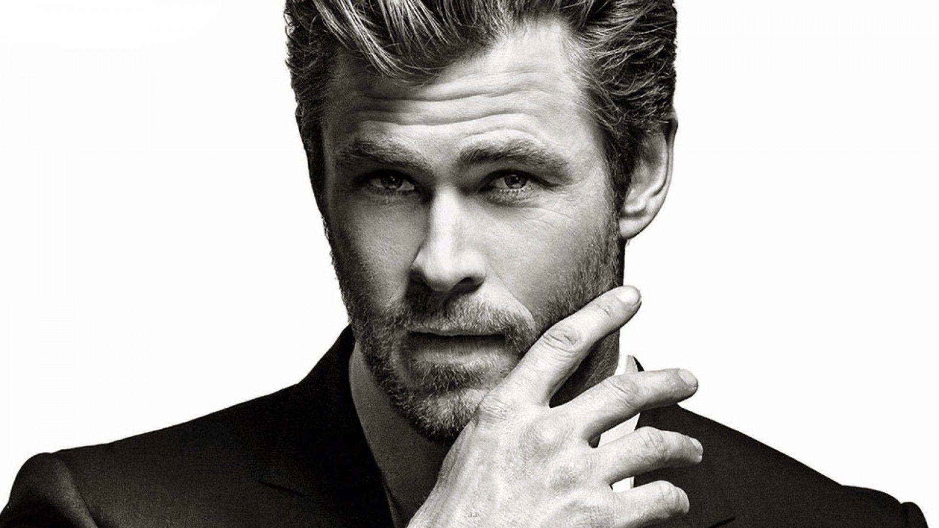 Chris Hemsworth Wallpapers - Top Free Chris Hemsworth Backgrounds -  WallpaperAccess