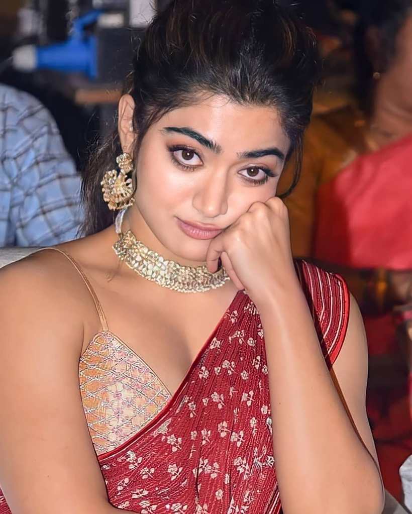 820x1023 Rashmika Mandanna Wallpaper Rashmika 4K Image HD Photo Prime Photo