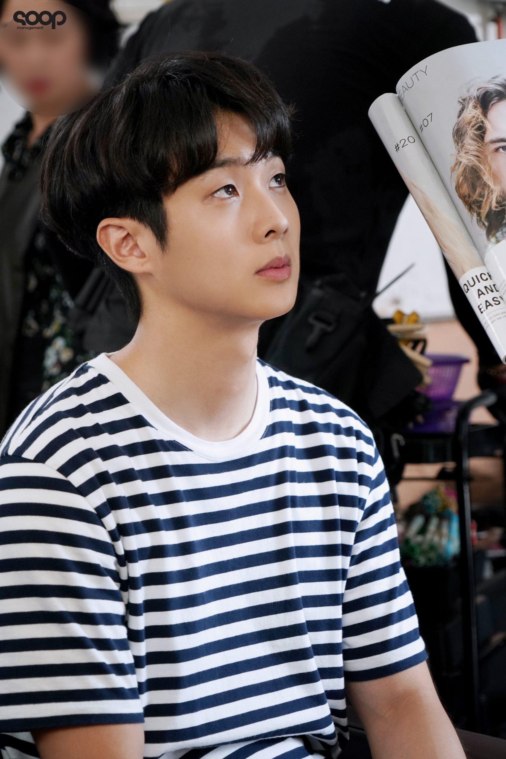 1707x2560 Choi WooShik, Drama Our Beloved Summer Set Behind The Scene