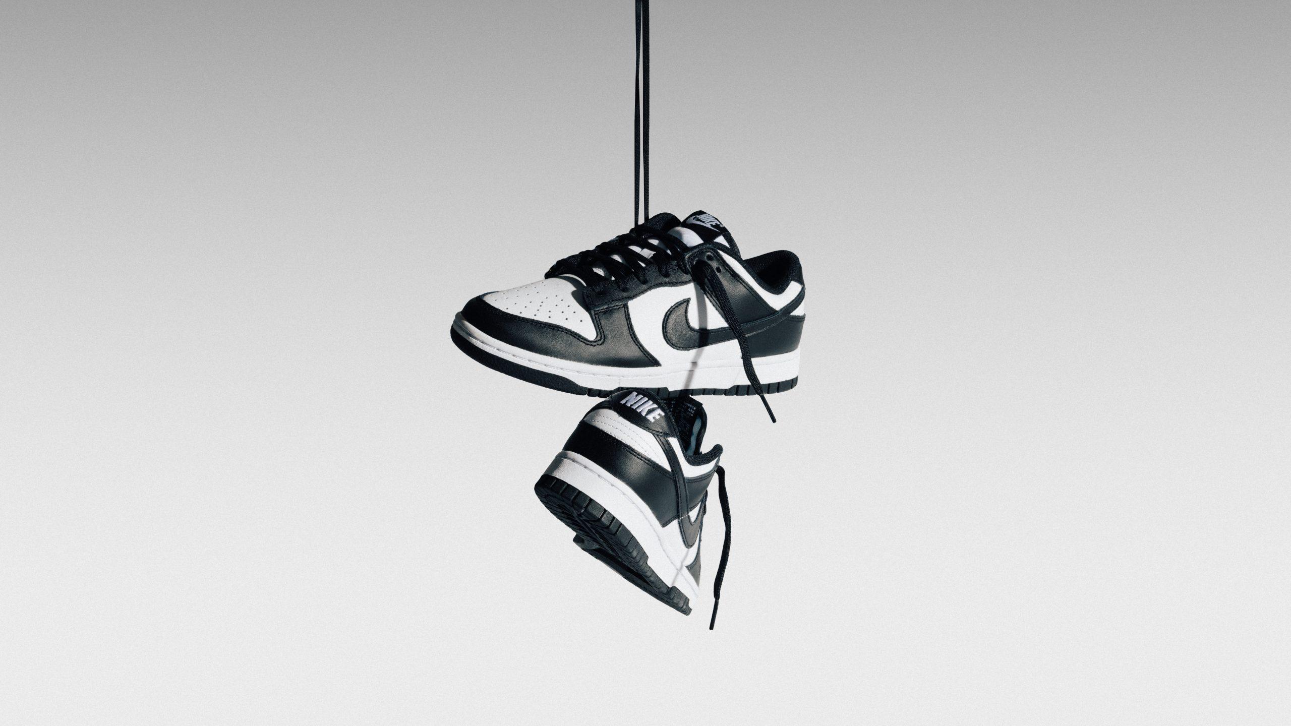 2560x1440 Free download NIKE DUNK LOW BLACK WHITE INSTORE RAFFLE solebox Blog [2560x1440] for your Desktop, Mobile & Tablet. Explore Nike Dunk Low Wallpaper. Low Wallpaper, Low Poly Wallpaper, Low Rider Wallpaper