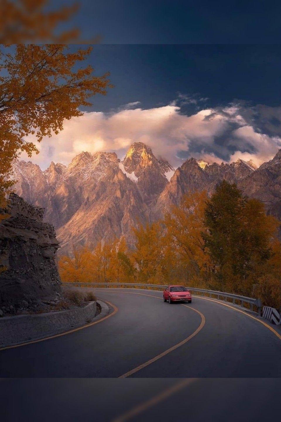 960x1440 Hunza Valley, Pakistan. Pakistan tourism, Mountain photography, Nature photography