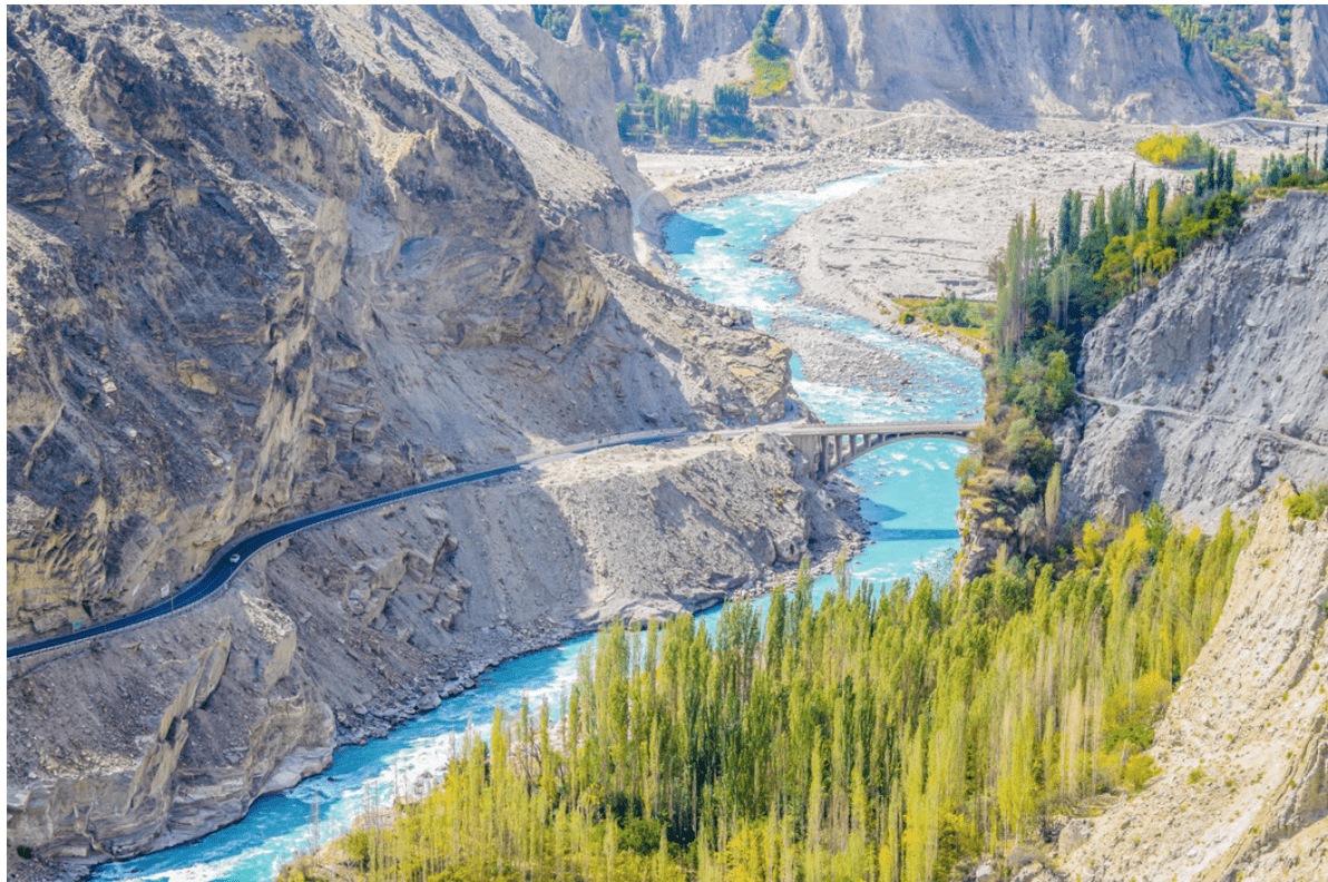 1192x792 Zero Carbon Water Pumps Turn Pakistan's Barren Mountains Green