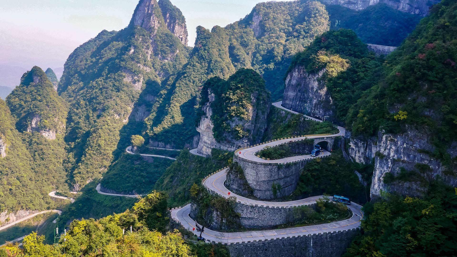 1920x1080 Tianmen Mountain National Park China Wallpaper