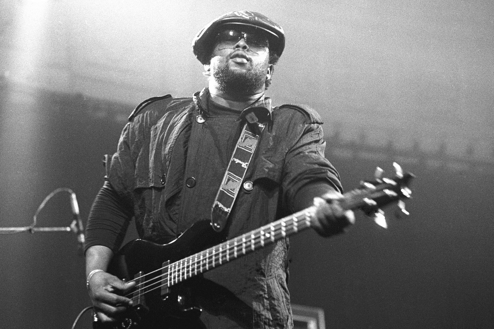 2000x1333 Robbie Shakespeare, Sly & Robbie Bassist, Dead at 68