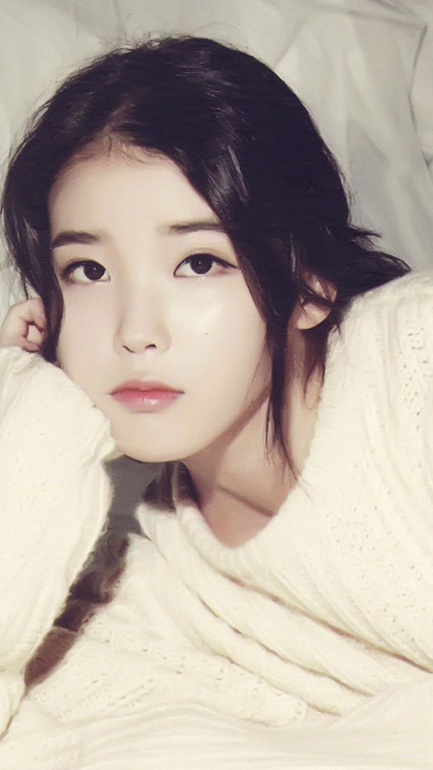 1440x2560 Wallpaper Iu, Kpop, Girl, Cute, Portrait, One Person • Wallpaper For You