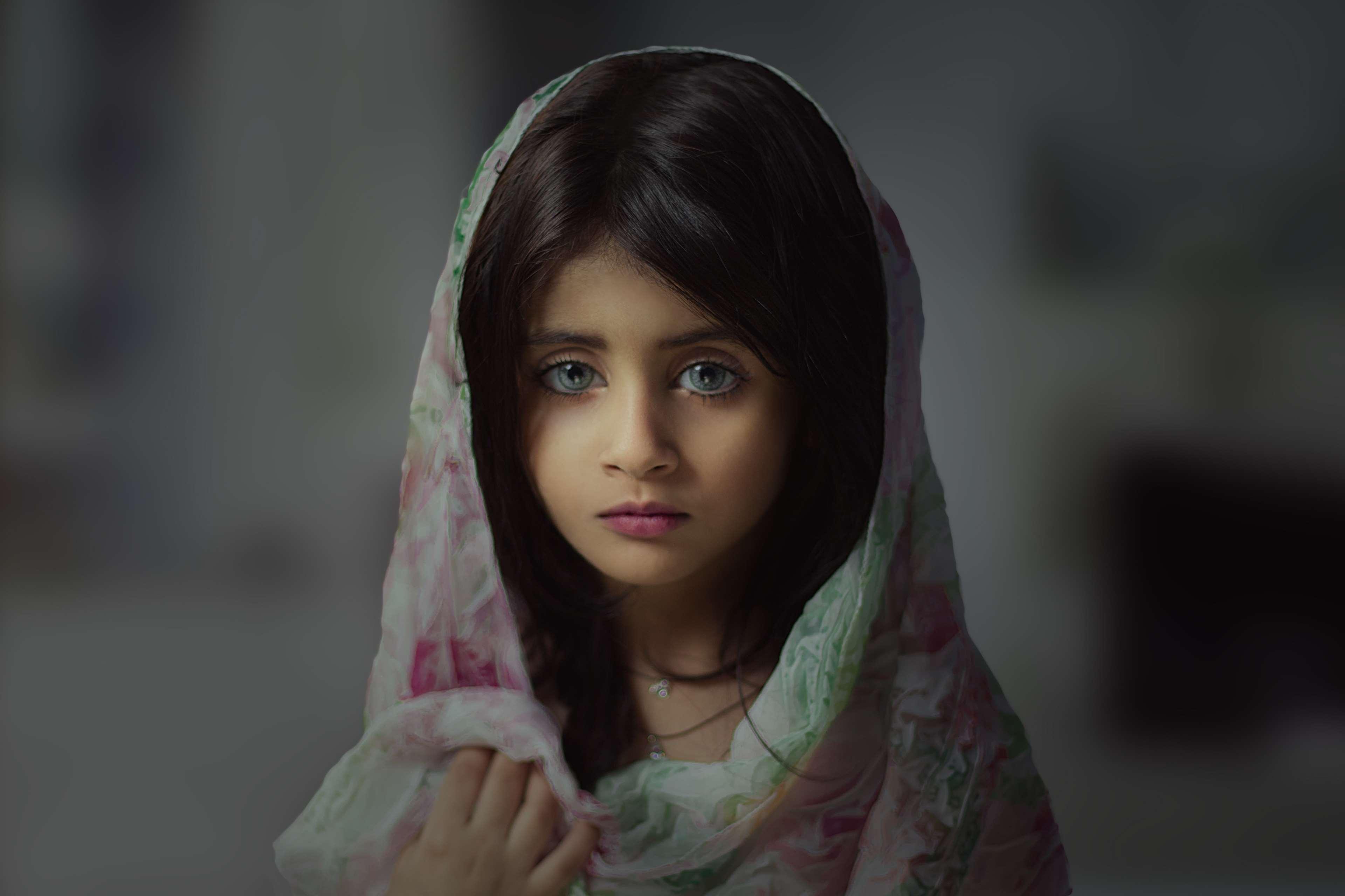 3840x2560 adorable, arab, arabic, beautiful, child, childhood, cute, face, fashion, fashionable, female, girl, hair, kid, little, love, person, portrait, woman, young 4k wallpaper