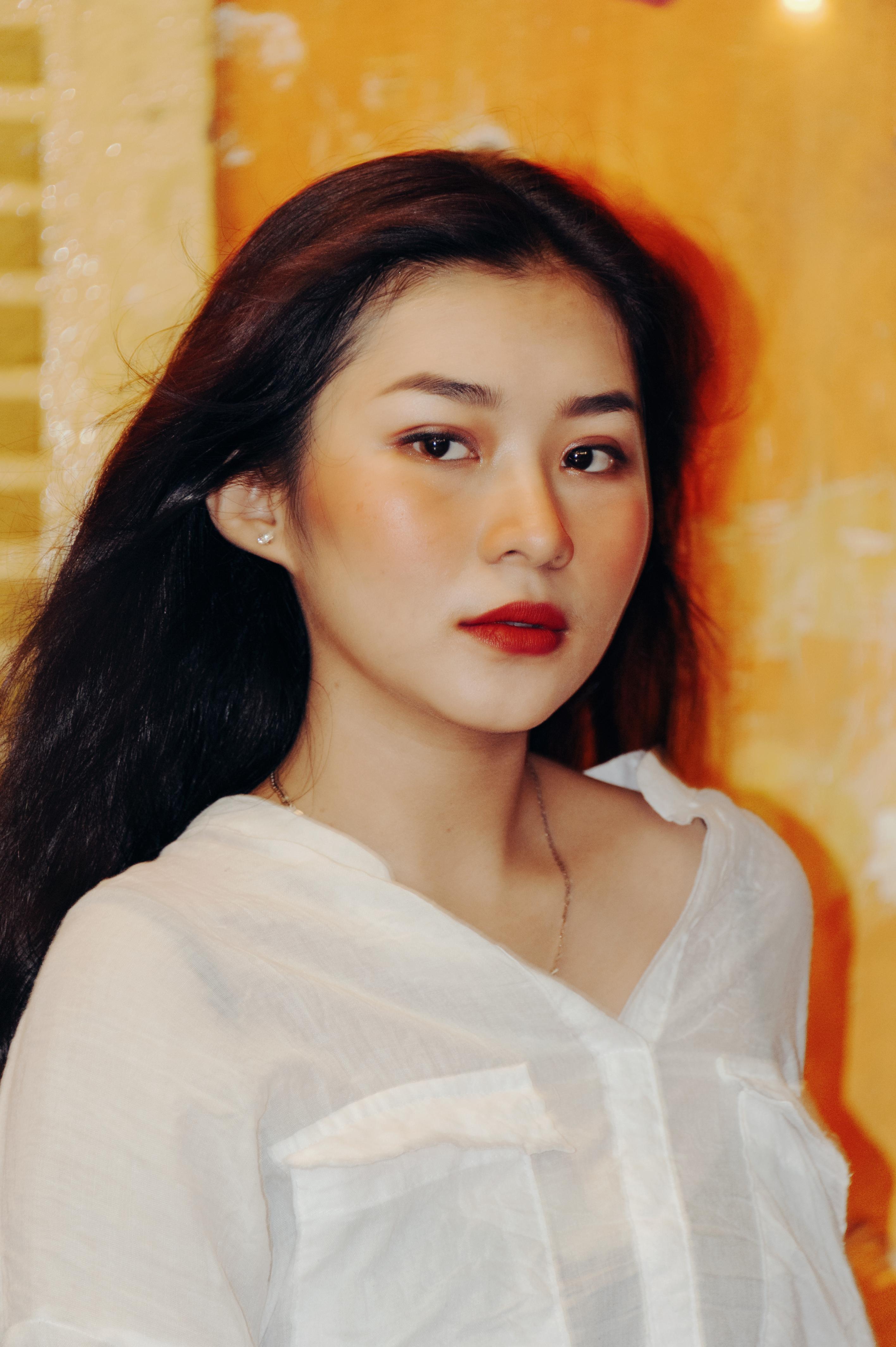 2832x4256 Free Image : photography, wallpaper, portrait, landscape, cute, lovely, happy, alive, natural, beautiful, beauty, live, lady, girl, photo shoot, lip, long hair, black hair, fashion model, brown hair, smile 2832x4256