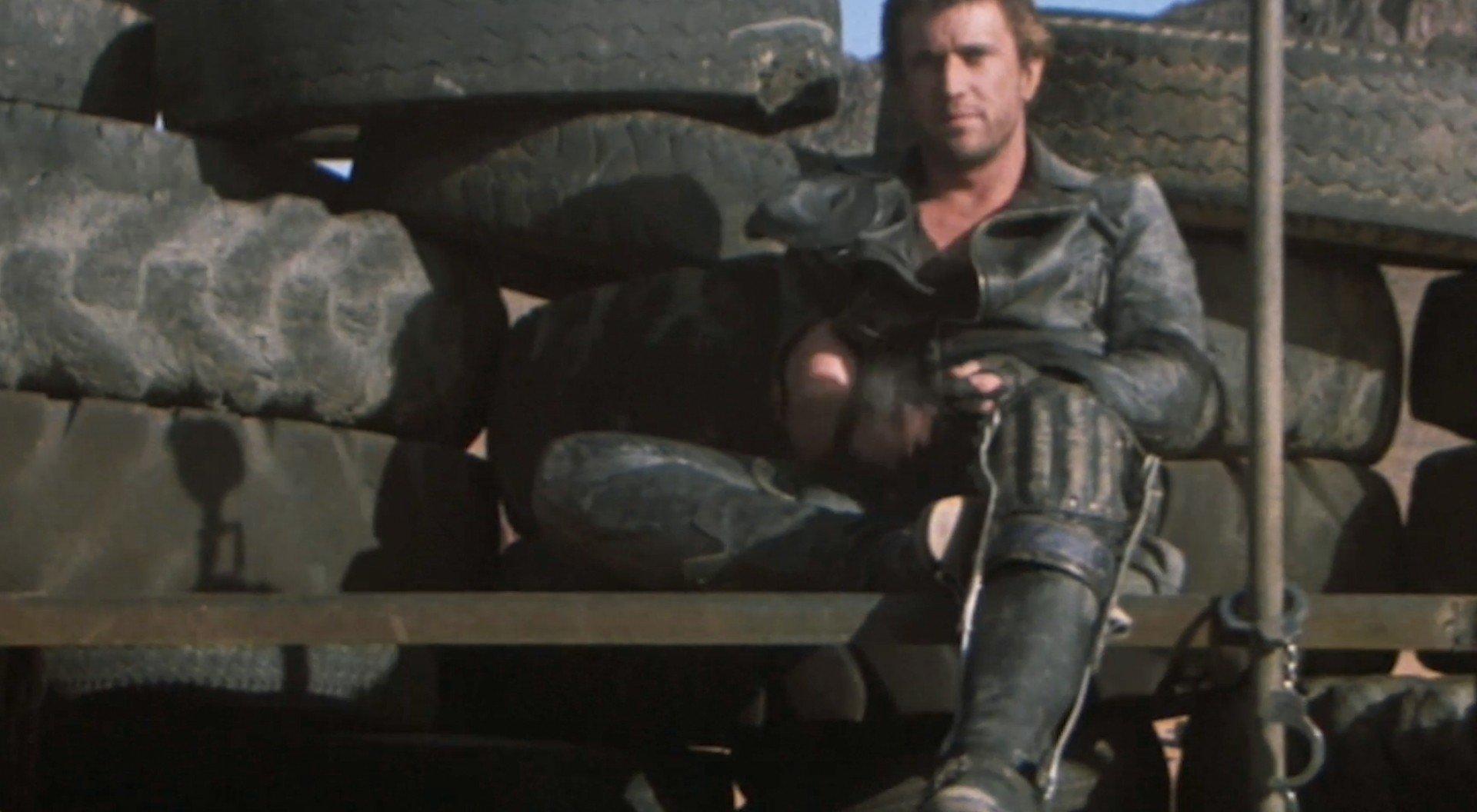 1920x1056 Mad Max 2: The Road Warrior Wallpaper and Background Imagex1056