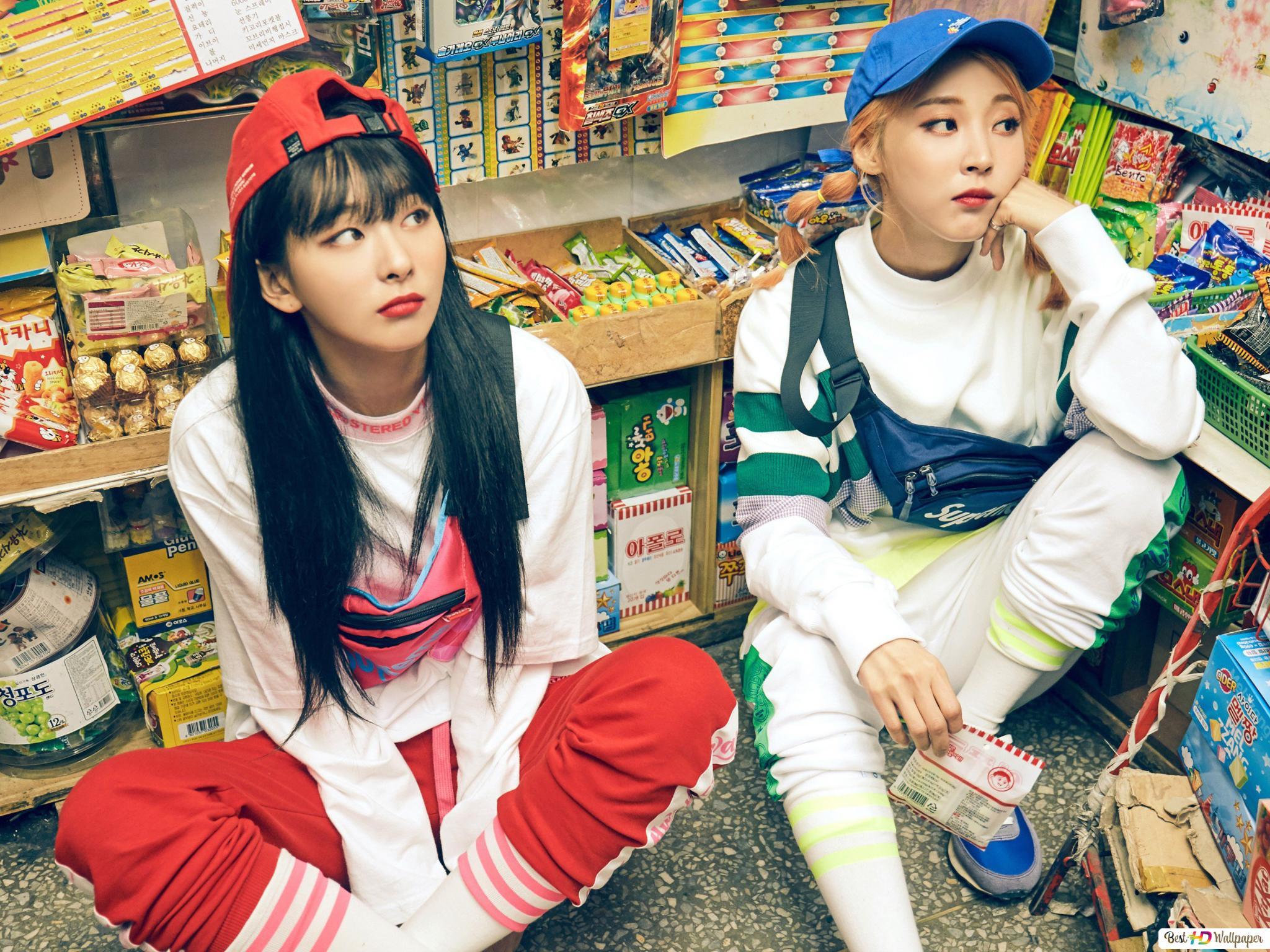 2048x1536 Seulgi with Moonbyul (Red Velvet X Mamamoo) HD wallpaper download