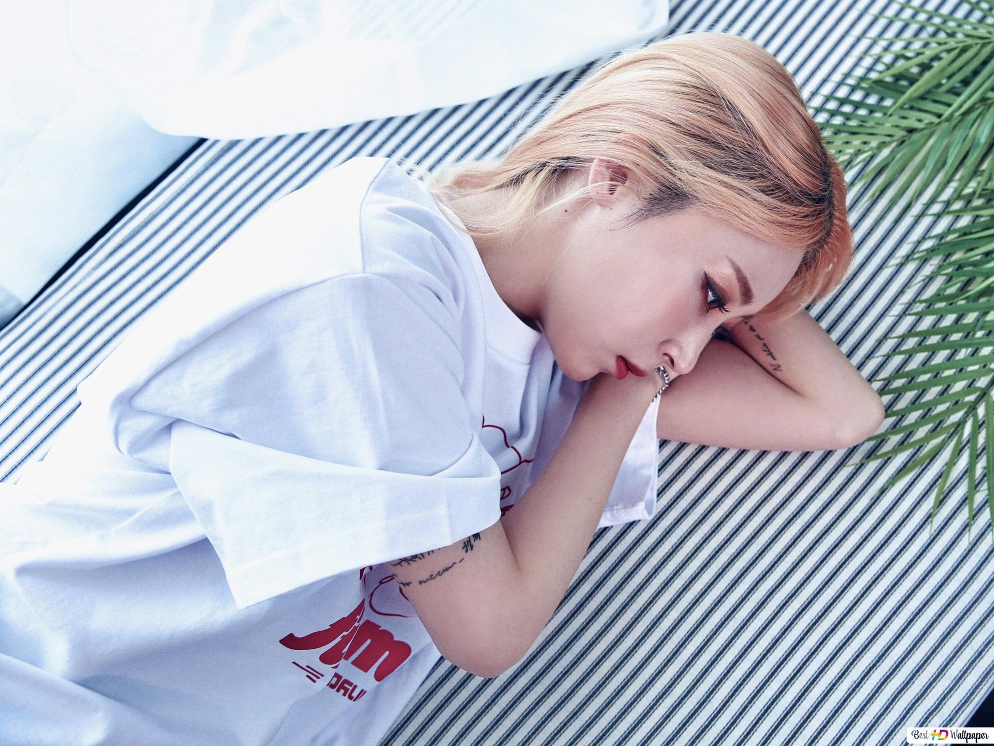 2048x1536 Moonbyul' From Mamamoo (K Pop Band) HD Wallpaper Download