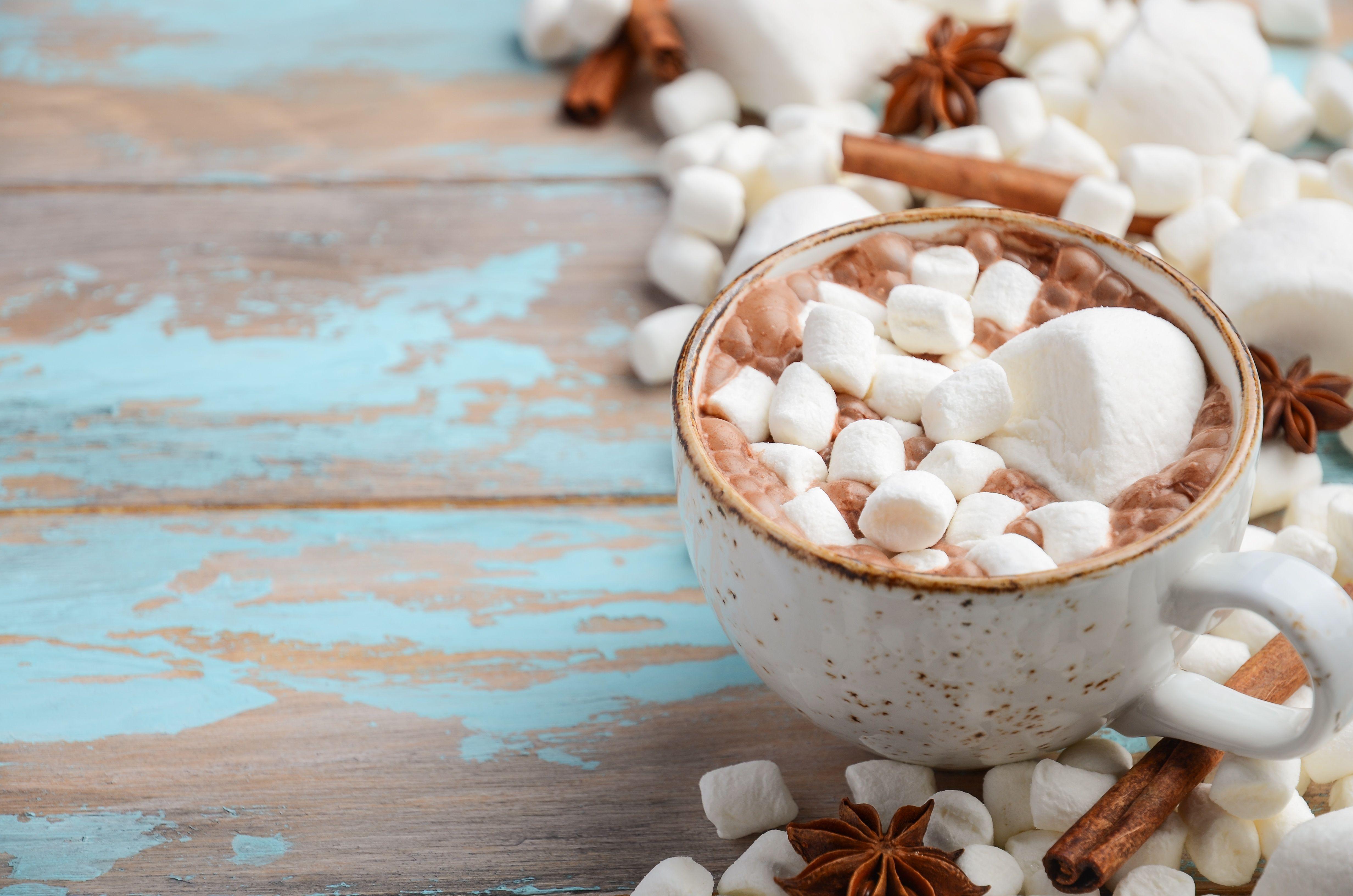 4928x3264 Autumn Hot Chocolate Cinnamon Wallpaper