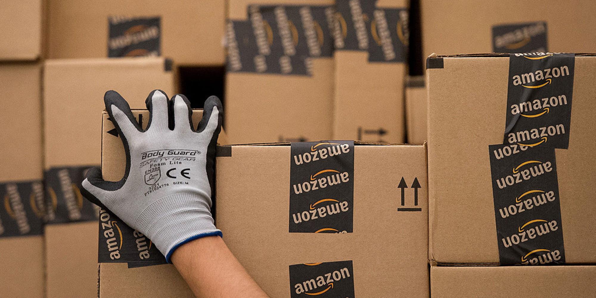 2000x1000 Free download Person holding brown cardboard box HD wallpaper Wallpaper Flare [2000x1000] for your Desktop, Mobile & Tablet. Explore Cardboard Boxes Wallpaper. Cardboard Boxes Wallpaper, Cardboard Robot Wallpaper, Antique Wallpaper Boxes