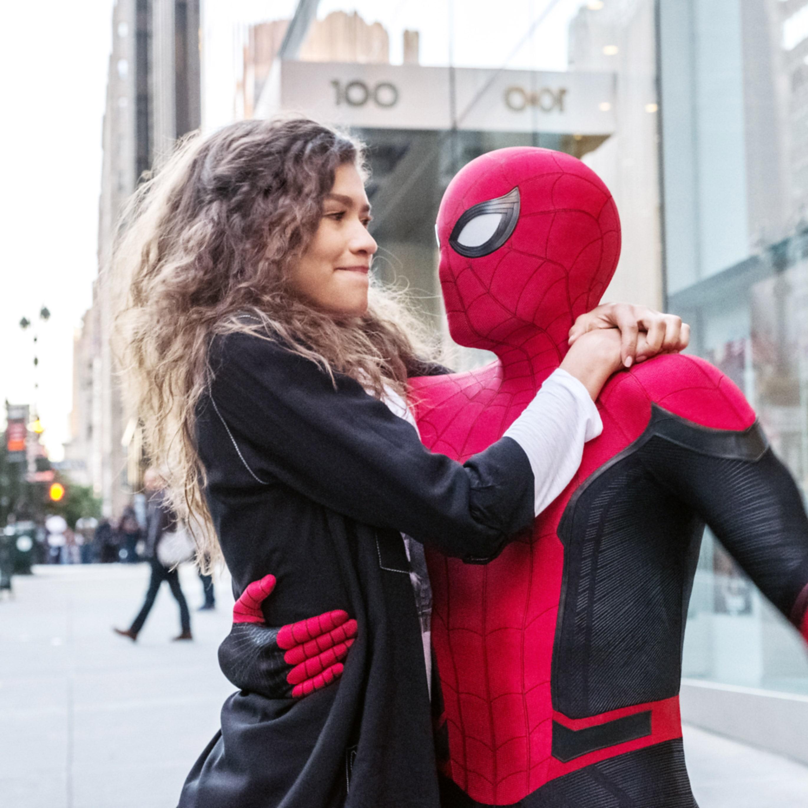 2742x2743 Spider Man: No Way Home Stars Tom Holland, Zendaya & Past Villains
