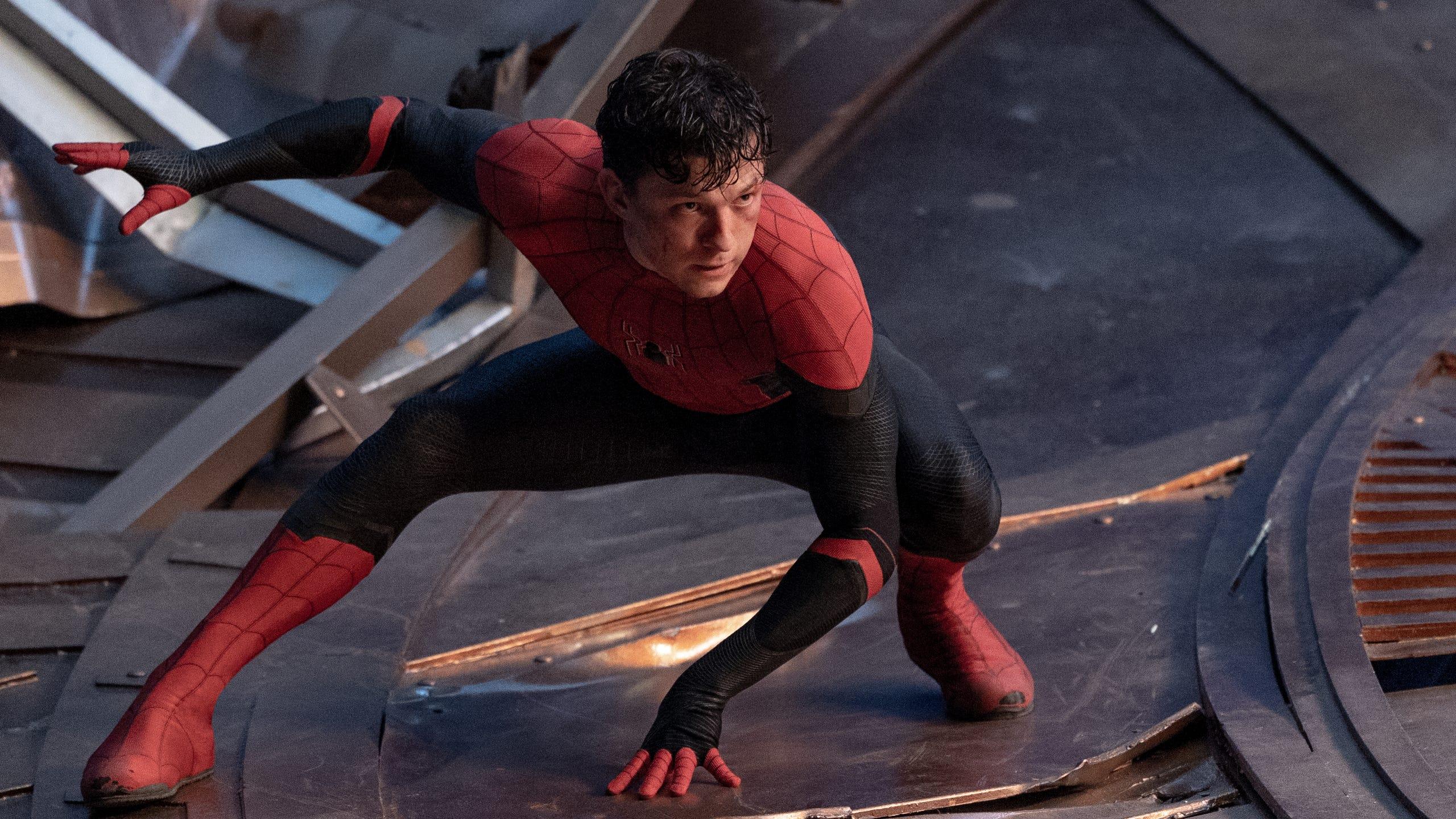 2560x1440 Tom Holland, Zendaya Star In 'Spider Man: Now Way Home.'