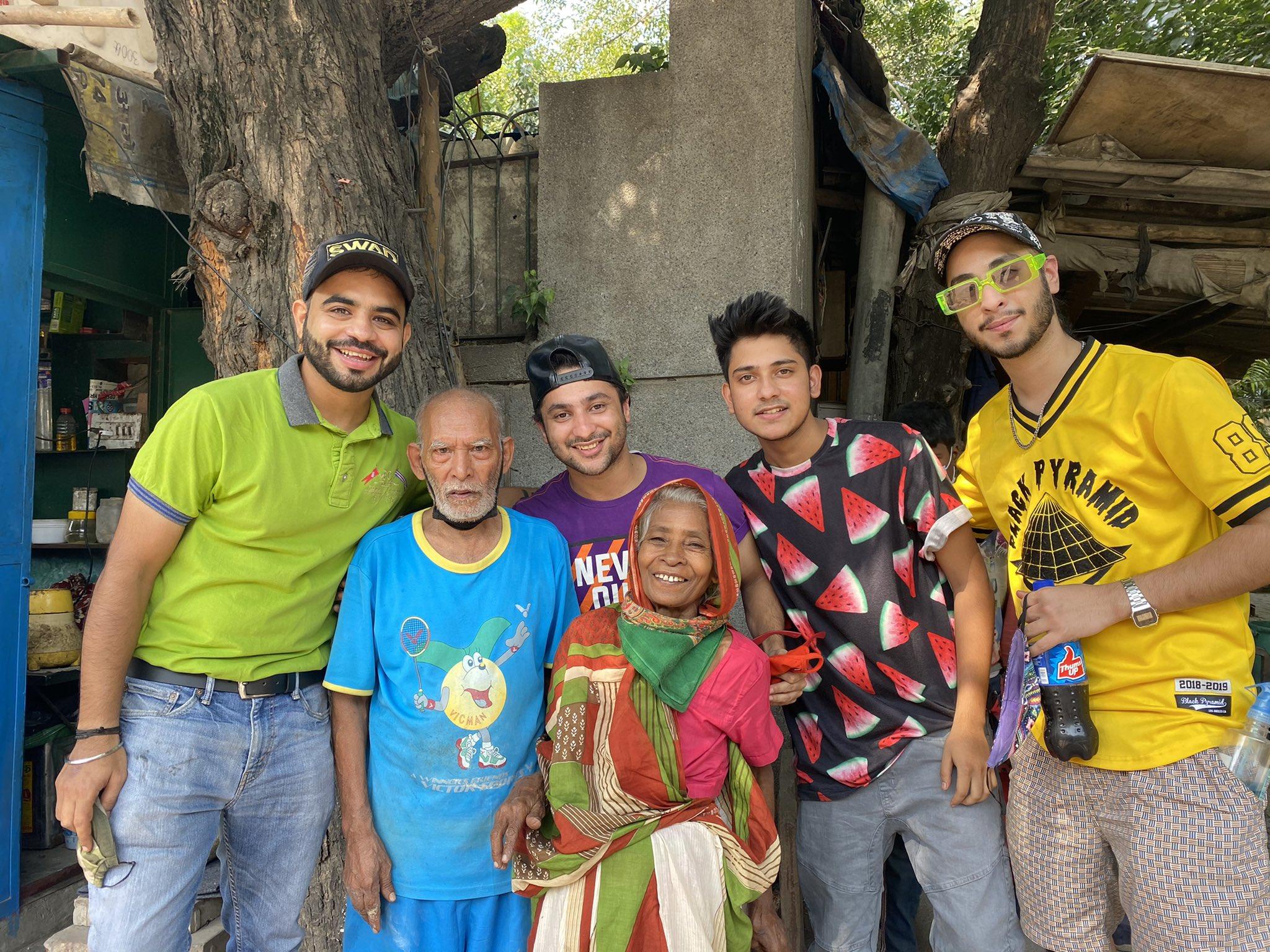 2048x1536 Harsh Beniwal look at this smile :') Priceless. Did my part, Ap bhi jaye or kuch khake aaye. Thank you For making that video. God bless you