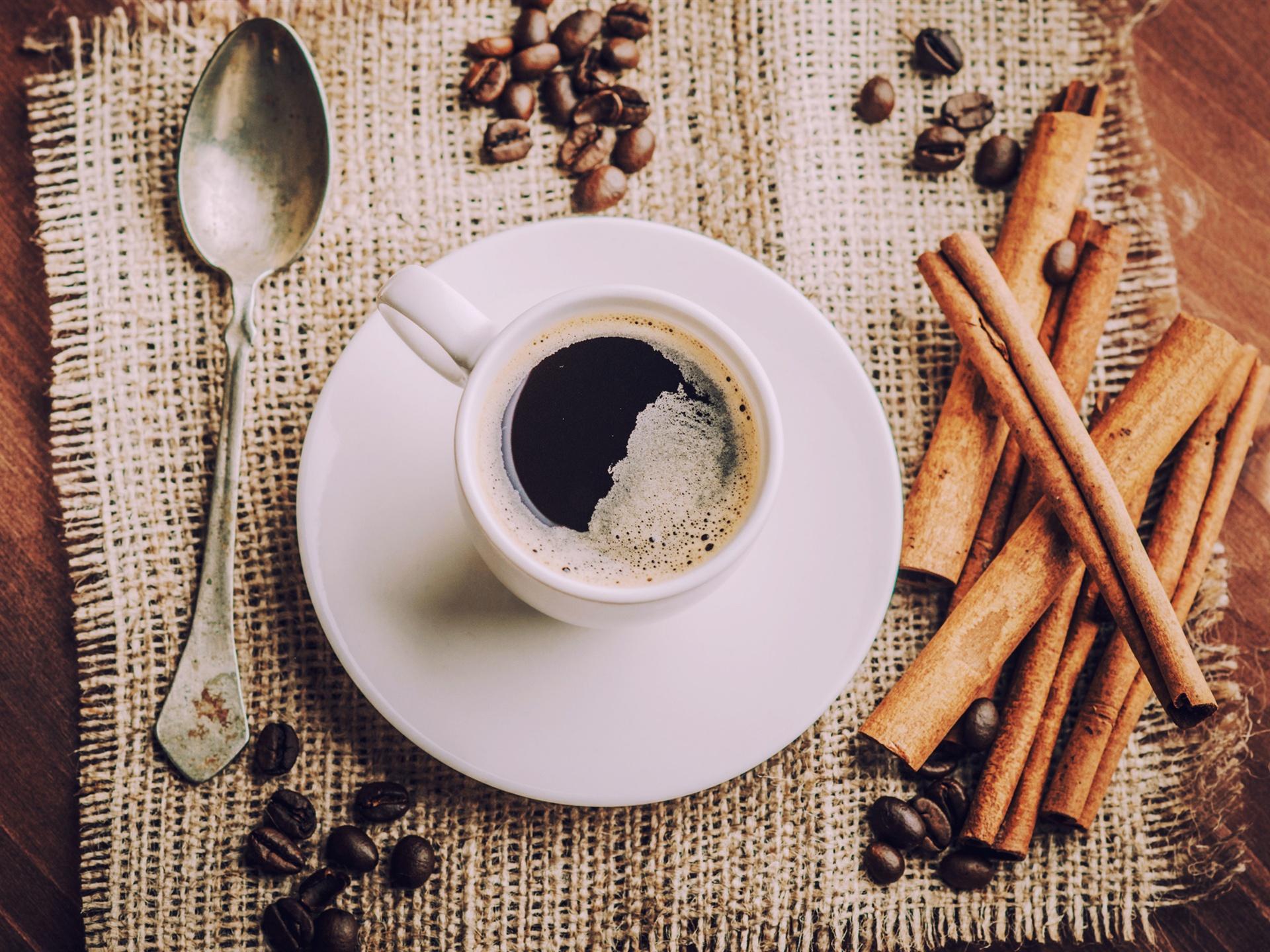 1920x1440 Wallpaper Aromatic coffee, cup, saucers, coffee beans, spoon 2560x1600 HD Picture, Image