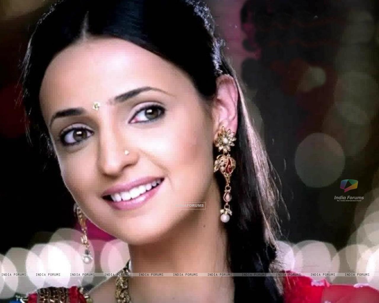 1280x1024 Sanaya Irani HD Wallpaper