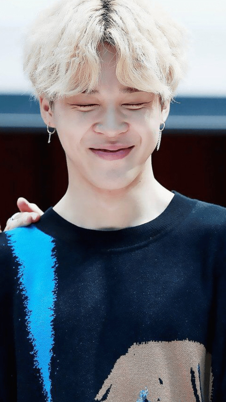 719x1280 BTS Wallpaper